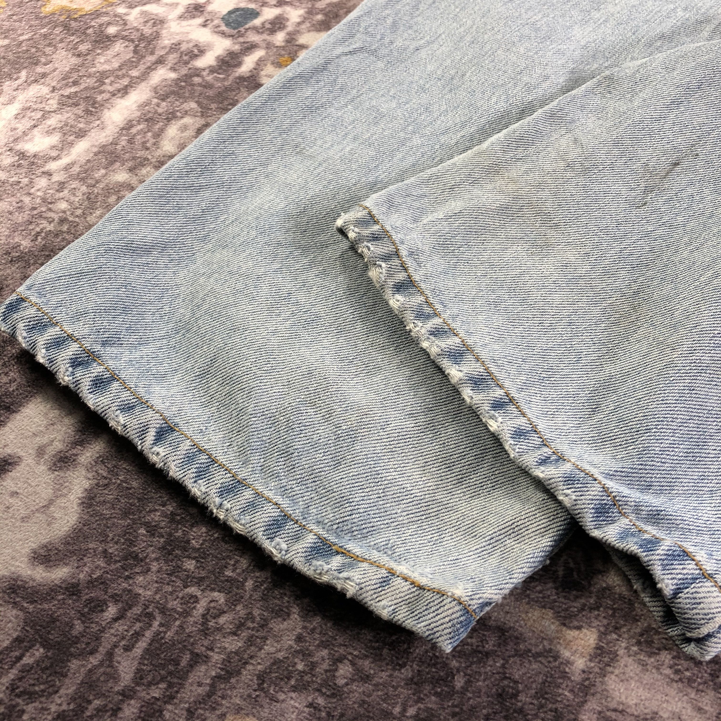 Levi's × Vintage Vintage 90s Light Wash Levis 560 Jeans-JM3498 Size US 37 - 4 Thumbnail