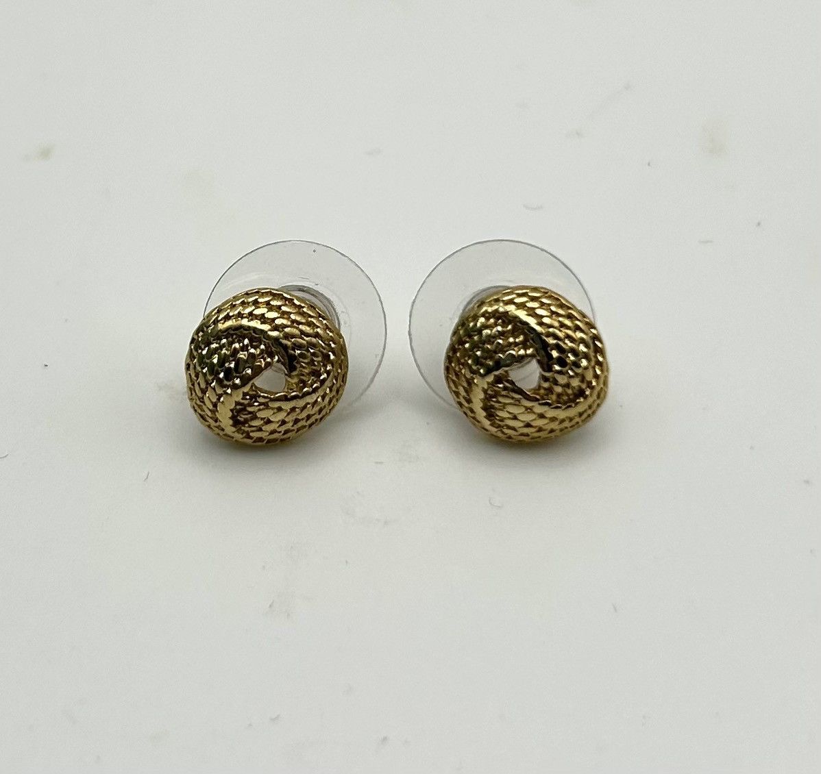 Other Vintage Gold Tone Textured Braided Knot Classic Studs Size ONE SIZE - 2 Thumbnail