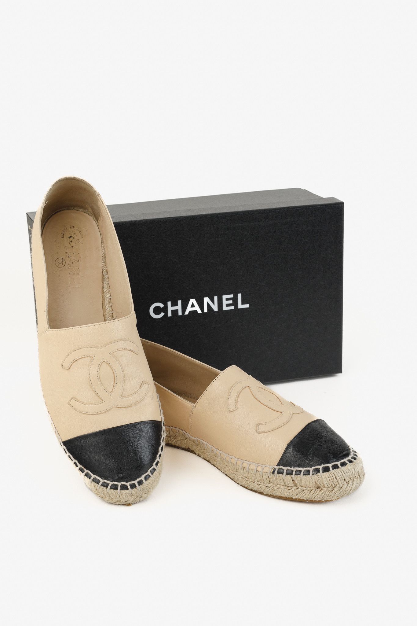 Chanel Chanel Espadrilles in Beige and Black Lambskin Size US 10.5 / IT 40.5 - 12 Thumbnail