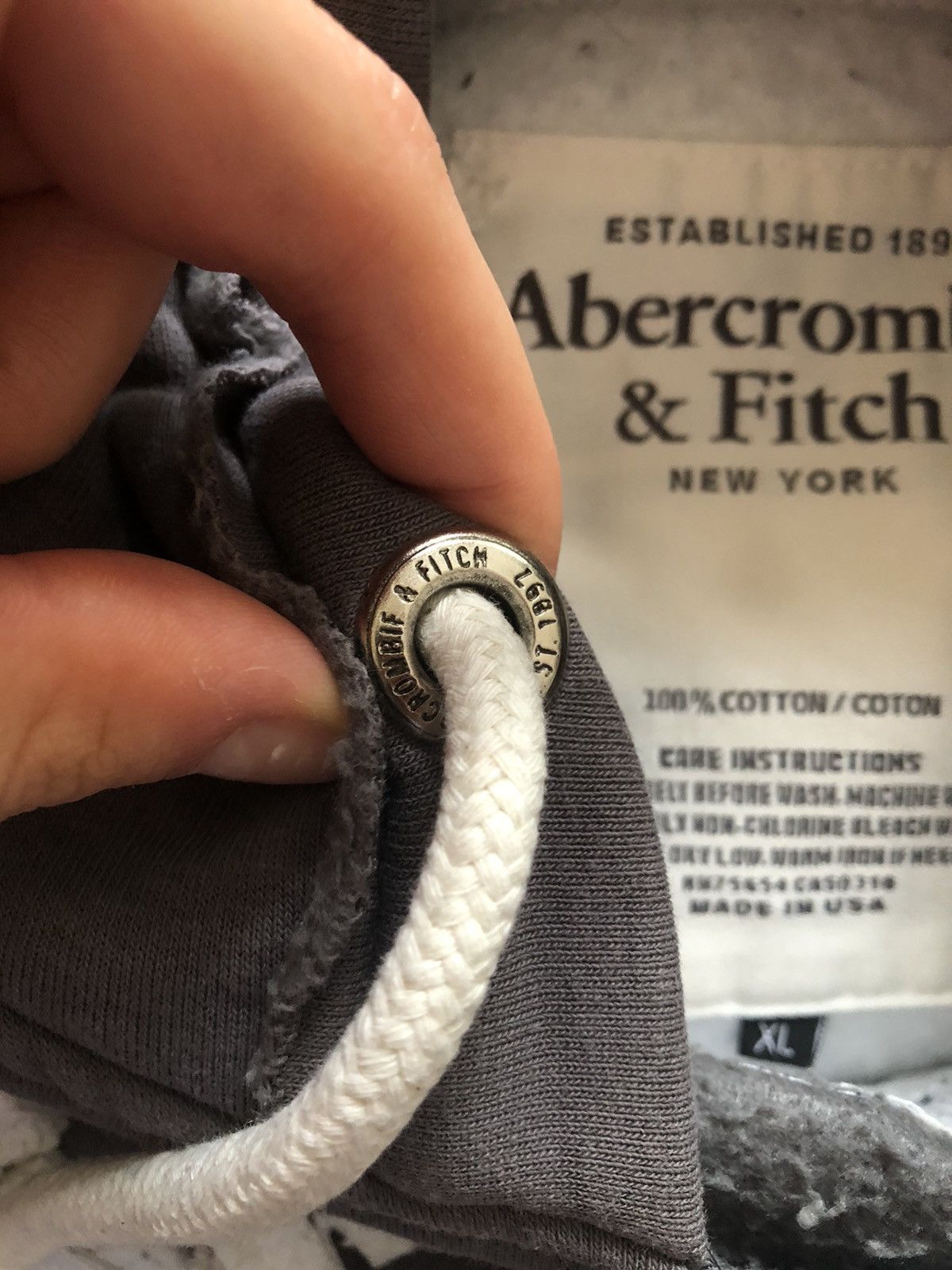 Abercrombie & Fitch ABERCOMBIE & FITCH NEW YORK VINTAGE HOODIE Size US XL / EU 56 / 4 - 4 Thumbnail