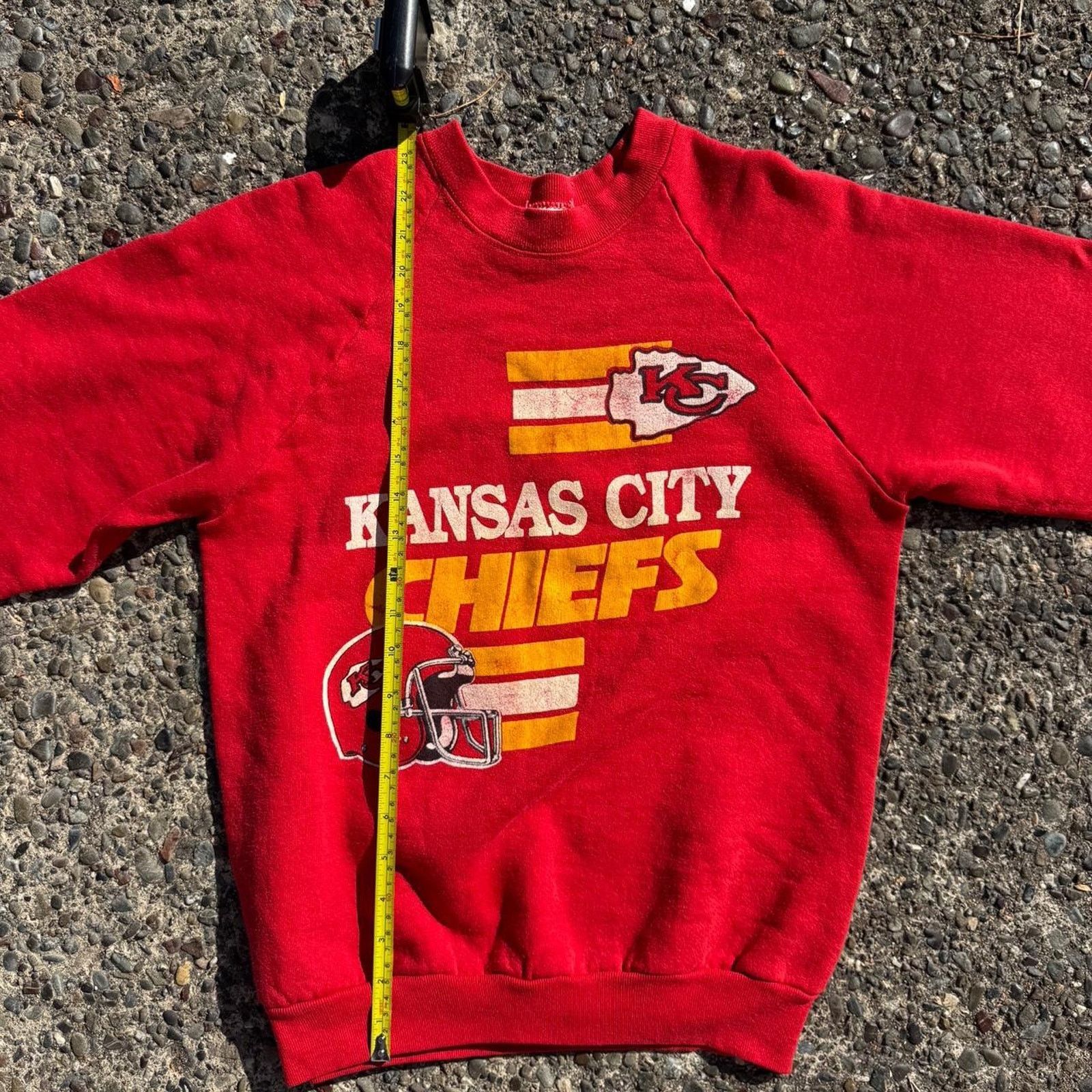 NFL Vintage 80s Kansas City Chiefs Crewneck – Size Medium Size US M / EU 48-50 / 2 - 6 Thumbnail