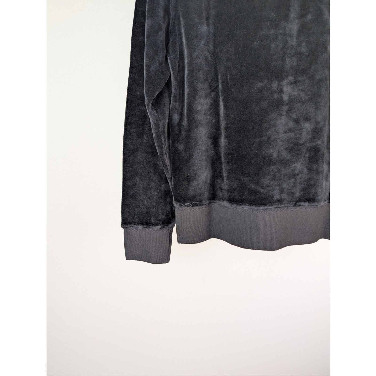 Tom Ford o1rshd1 Long Sleeve Velvet Polo Shirt in Black Size US M / EU 48-50 / 2 - 14 Thumbnail