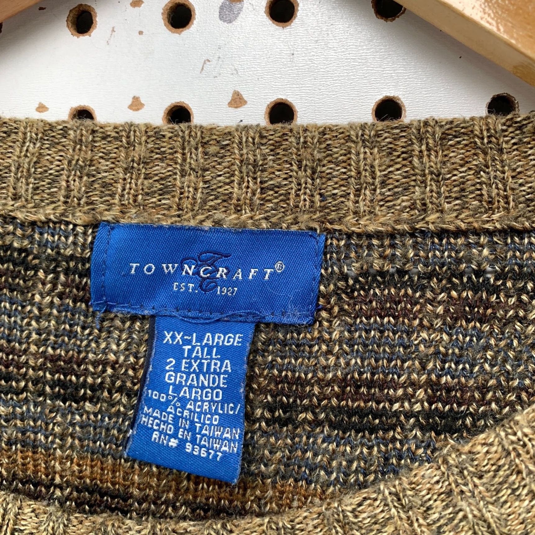 Vintage Vintage Towncraft 3d Kntit Sweater Mens 2XL Tall Brown Acrylic Made Taiwan Size US XXL / EU 58 / 5 - 5 Thumbnail