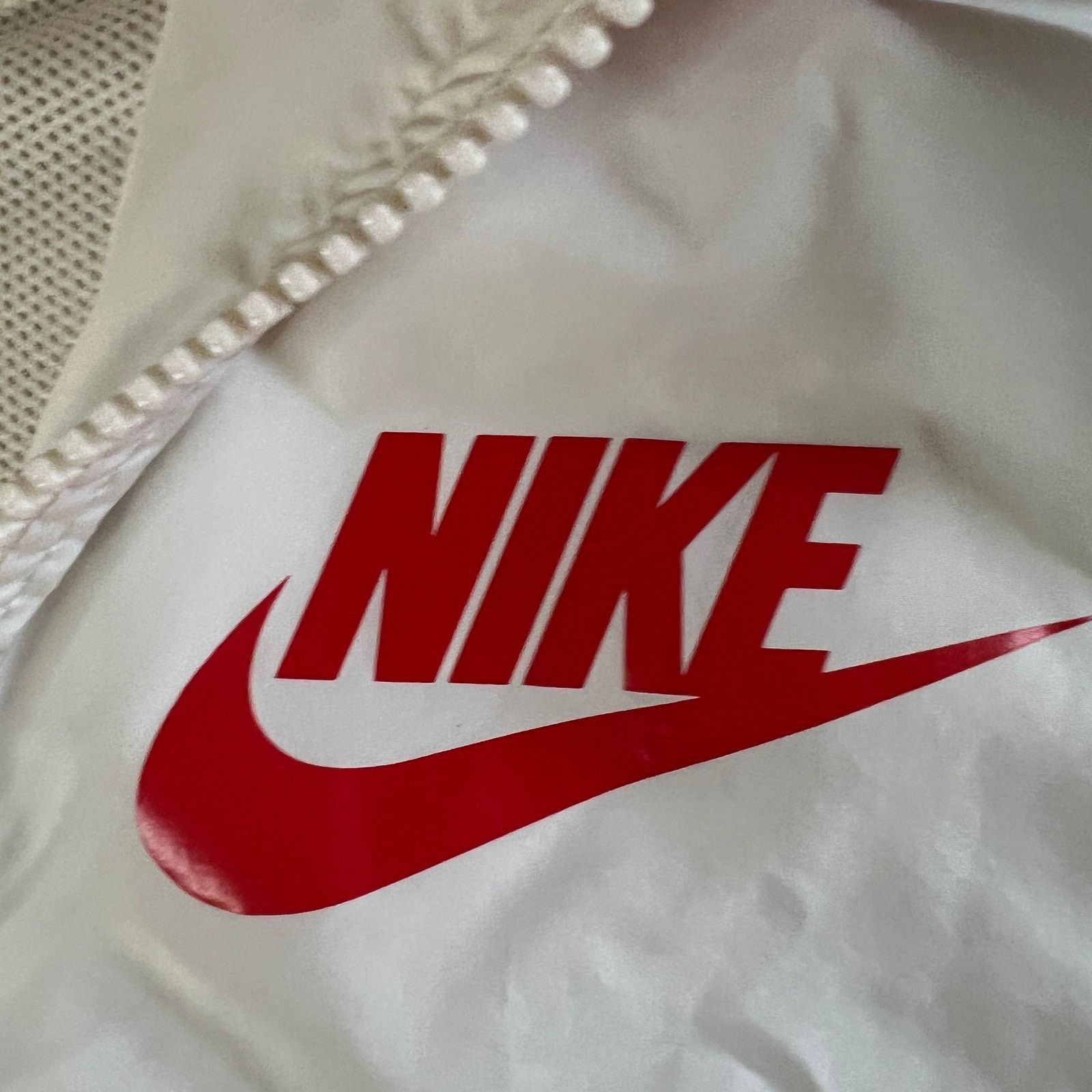 Nike Nike Windrunner Hooded Windbreaker Jacket Red White Size S / US 4 / IT 40 - 10 Thumbnail