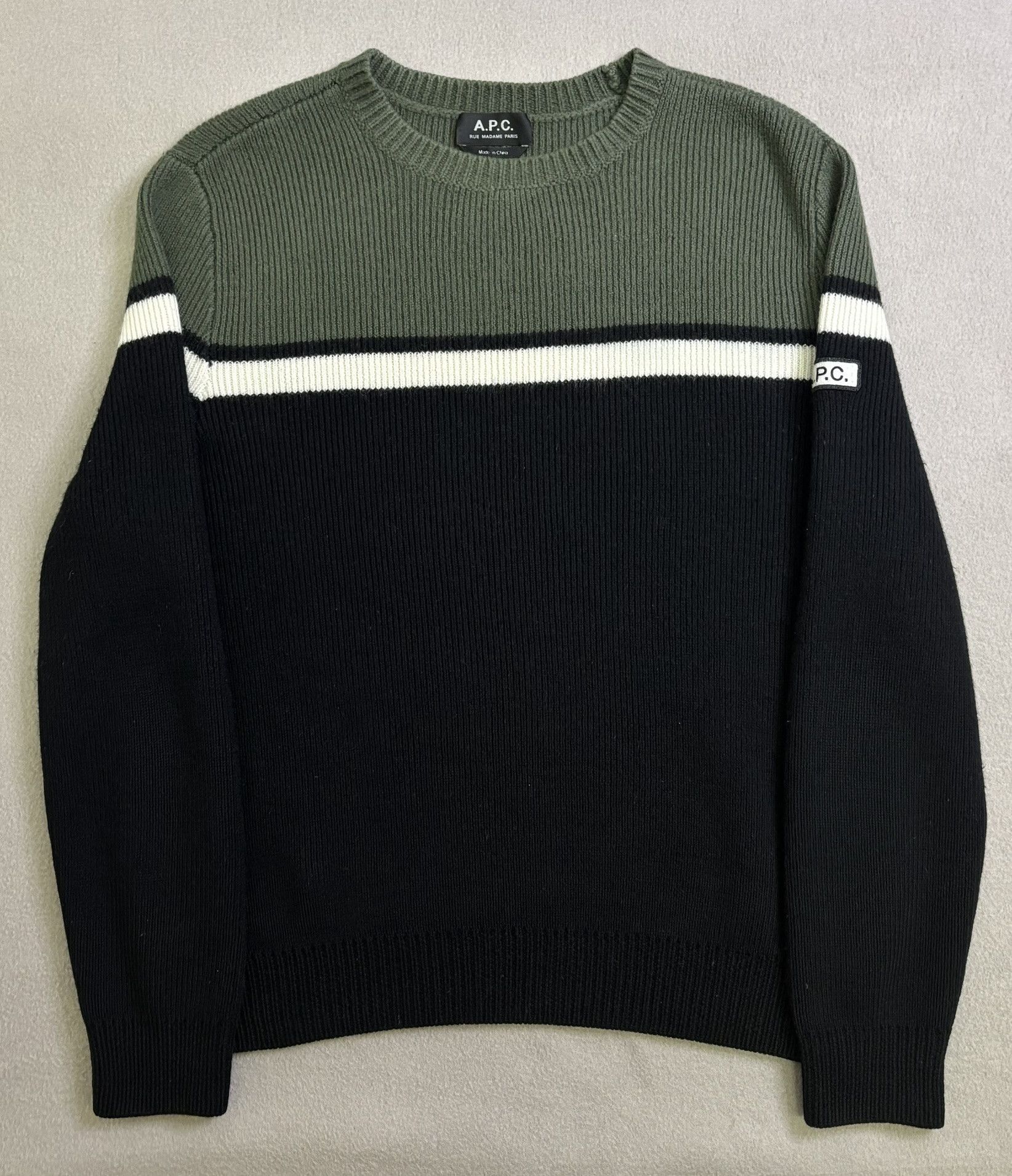 A.P.C. A.P.C Rue Madame Paris 100% Merino Wool sweater size M Size US M / EU 48-50 / 2 - 5 Thumbnail