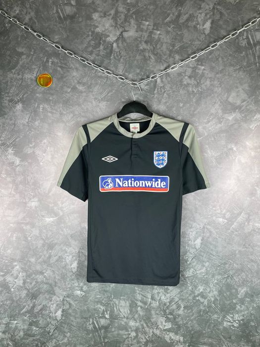 Vintage Umbro England National Team Nationwide Soccer Jersey Size