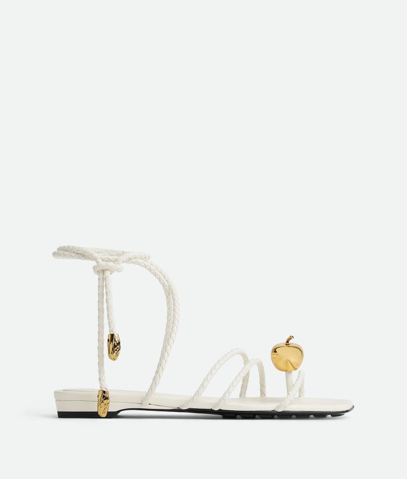 Bottega Veneta o1s1rm0426 Adam Flat Sandals in White Size US 7 / IT 37 - 1 Thumbnail
