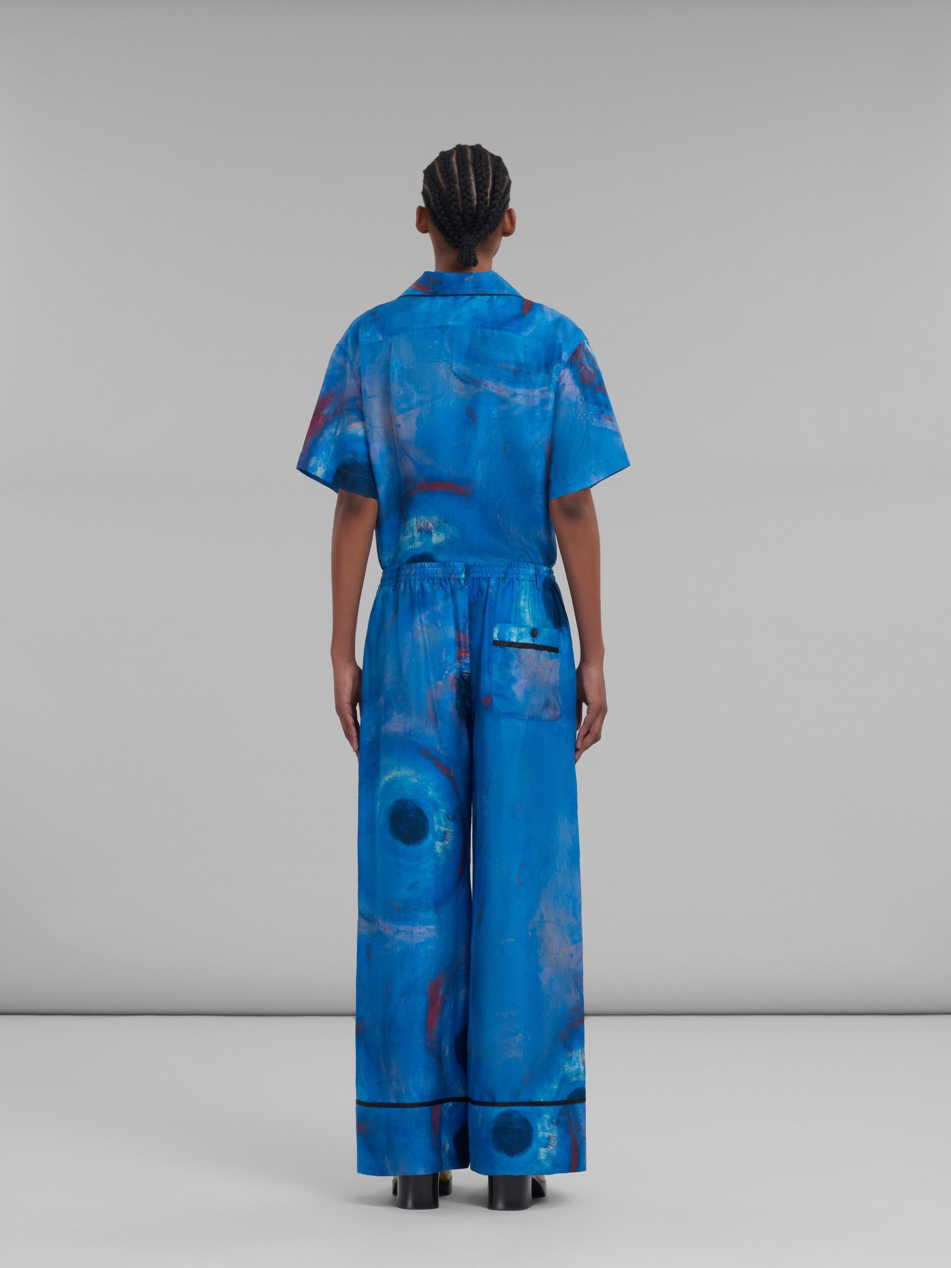 Marni o1srvl11e0624 Trousers in Blue Size 26" / US 2 / IT 38 - 2 Thumbnail