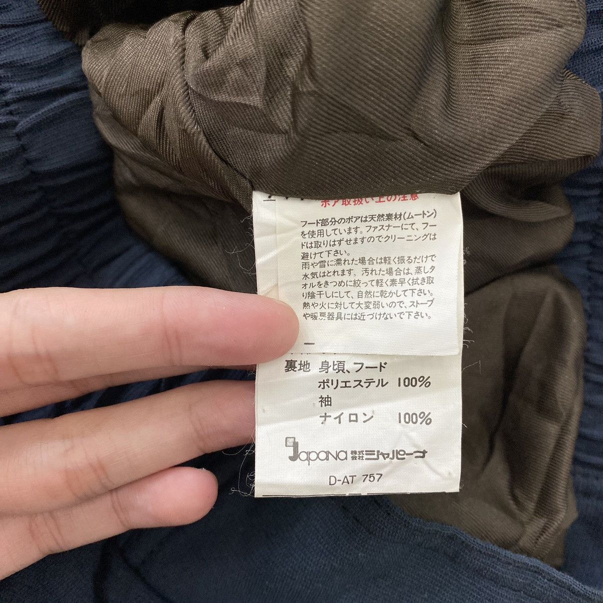 Japanese Brand COURMAYEUR Japan Winter Ski Surf Hooded Short Navy Bomber Size US L / EU 52-54 / 3 - 9 Thumbnail