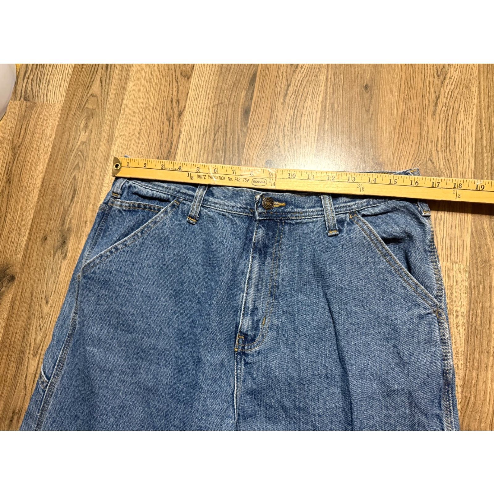 Vintage Rugged Wear Jeans Men 33x34 Blue Denim Straight Leg Pockets 5-Pocket Design Vintage No Size US 33 - 6 Thumbnail