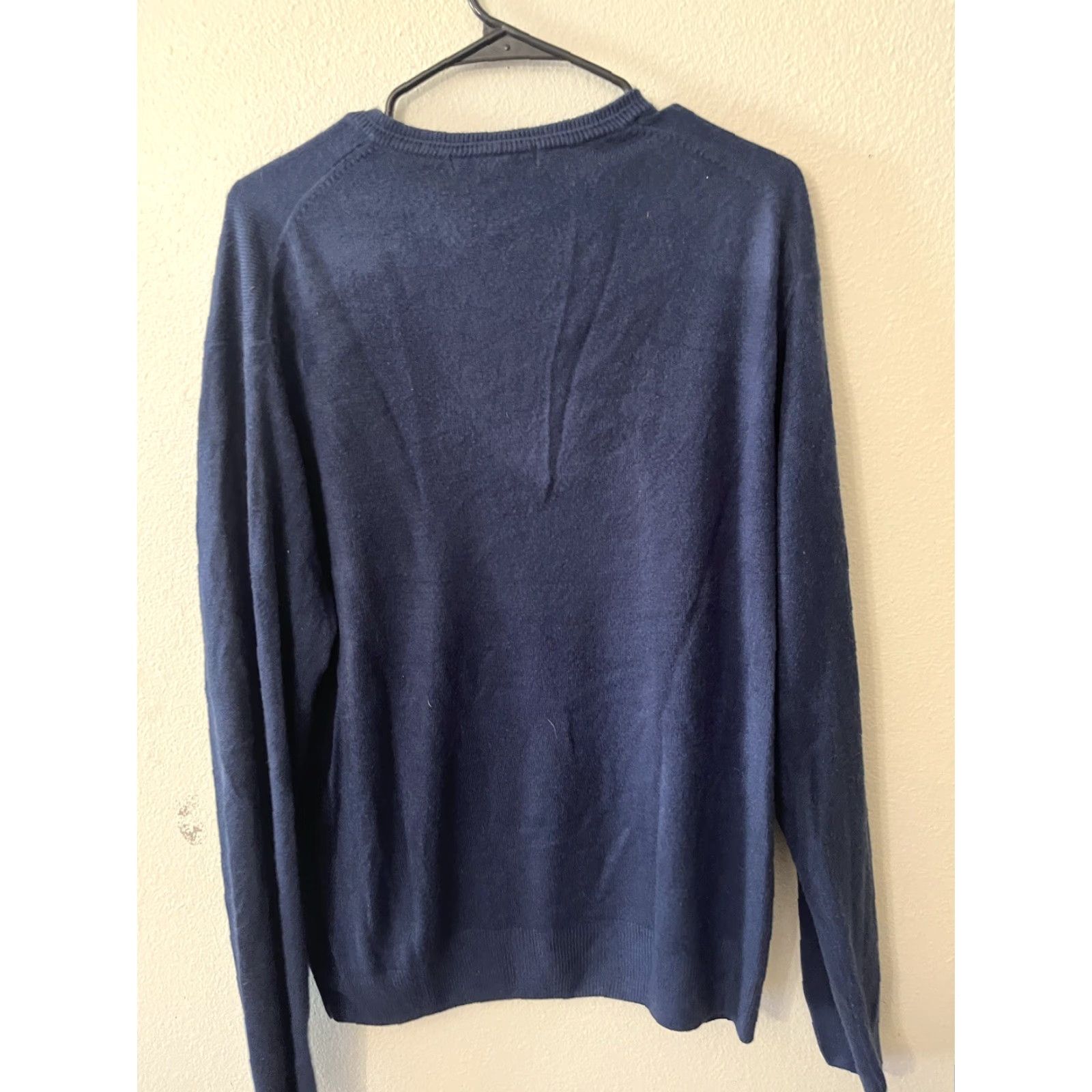 Geoffrey Beene Geoffrey Beene Mens Sweater Navy Blue V-Neck Knit Pullover XL Acrylic Pullover Knitting Knit Solid Long Sleeve Vintage (if applicable) Size US XL / EU 56 / 4 - 2 Thumbnail
