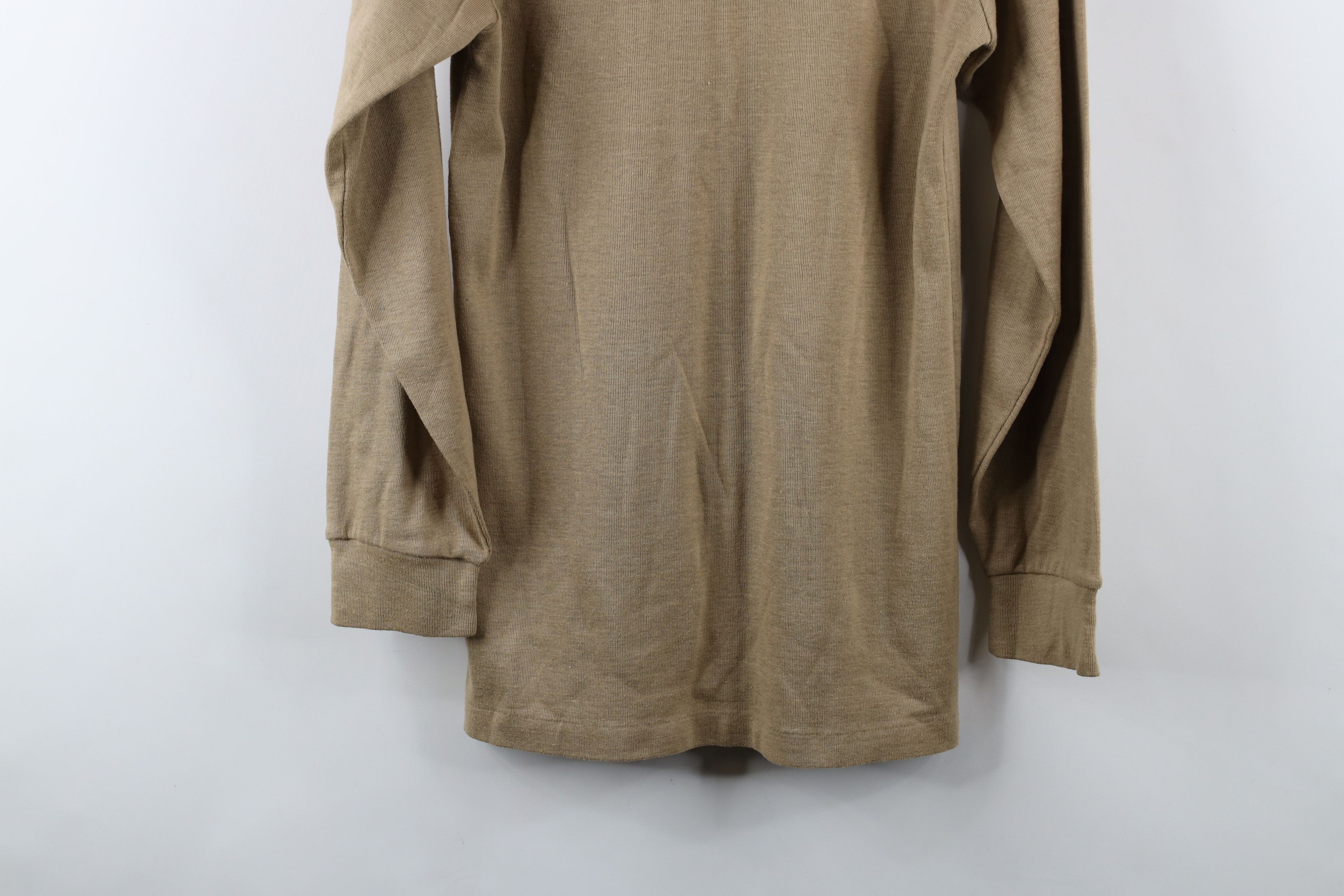 Vintage Vintage 70s Streetwear Thermal Knit Turtleneck T-Shirt USA Size US XL / EU 56 / 4 - 9 Thumbnail
