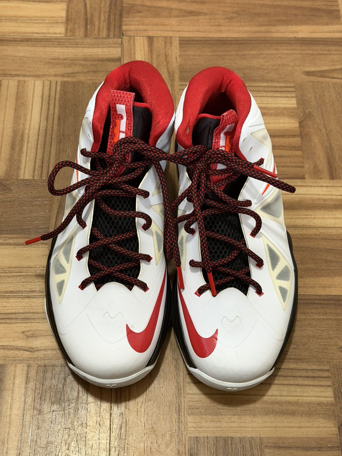 Nike Nike LeBron Heat Home Size 7Y Size US 7 / EU 40 - 3 Thumbnail
