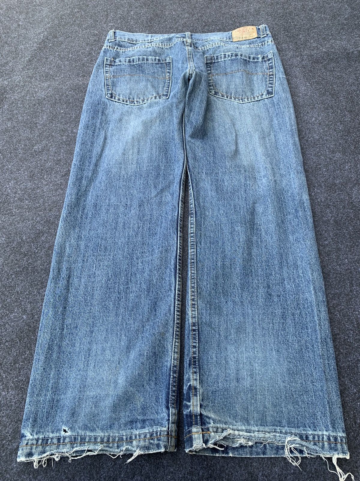 Vintage DISTRESSED BAGGY AMERICA & FIRTS .(32) Size US 35 - 6 Thumbnail