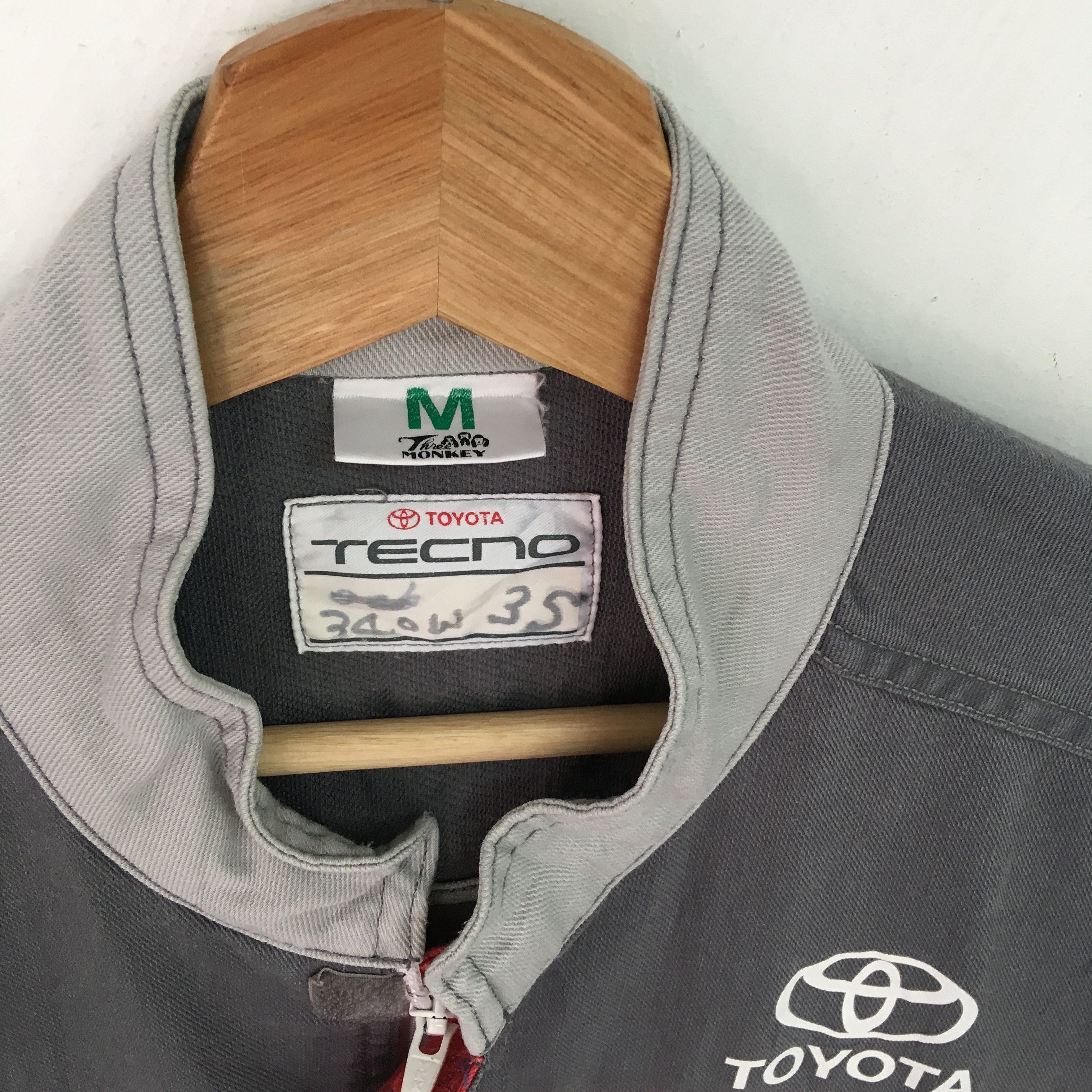 Vintage Vintage Toyota Motorsport Techno Workers Wear Coveralls Size US 30 / EU 46 - 9 Thumbnail