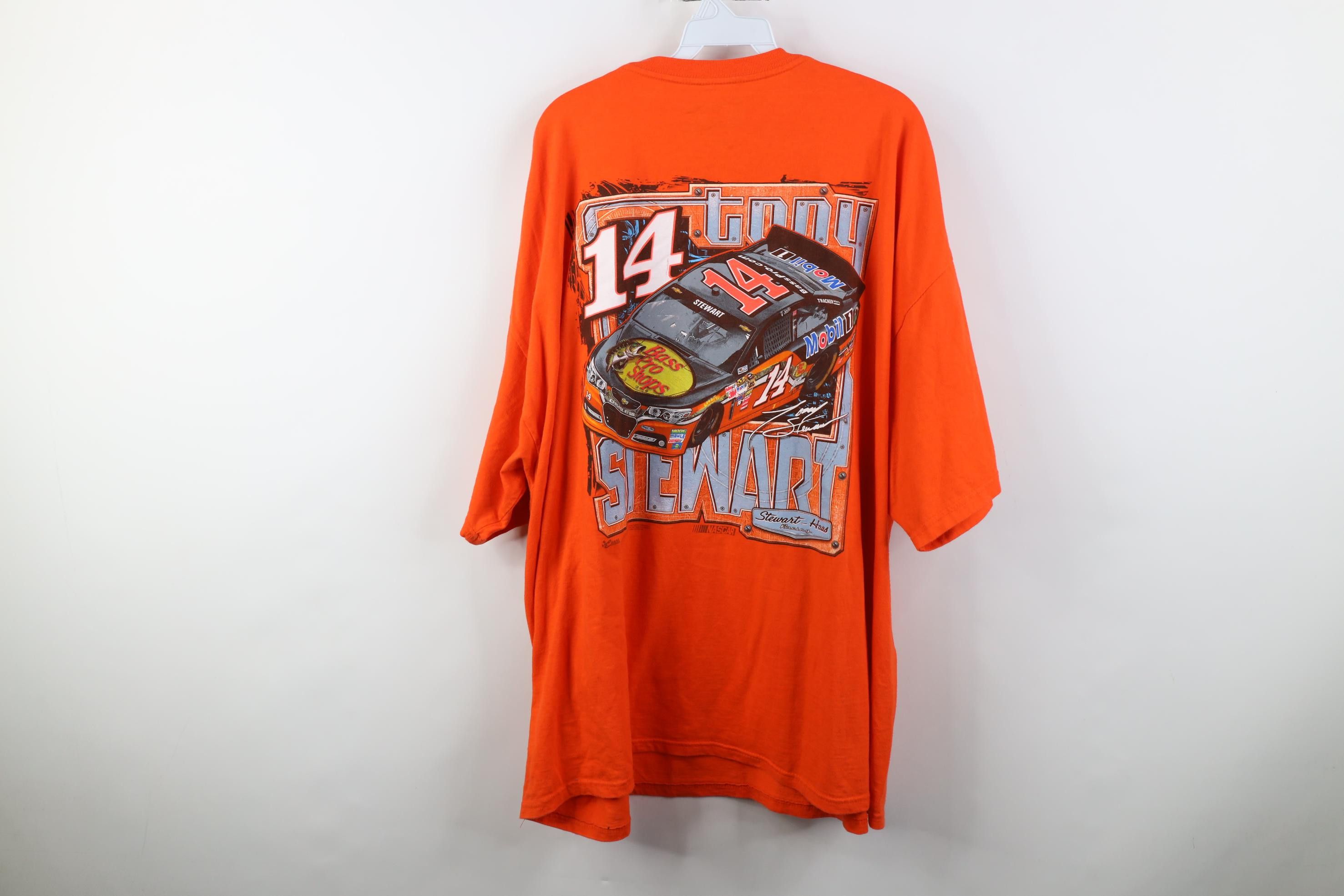 Vintage Vintage Y2K NASCAR Tony Stewart Racing Short Sleeve T-Shirt Size US XXL / EU 58 / 5 - 13 Thumbnail