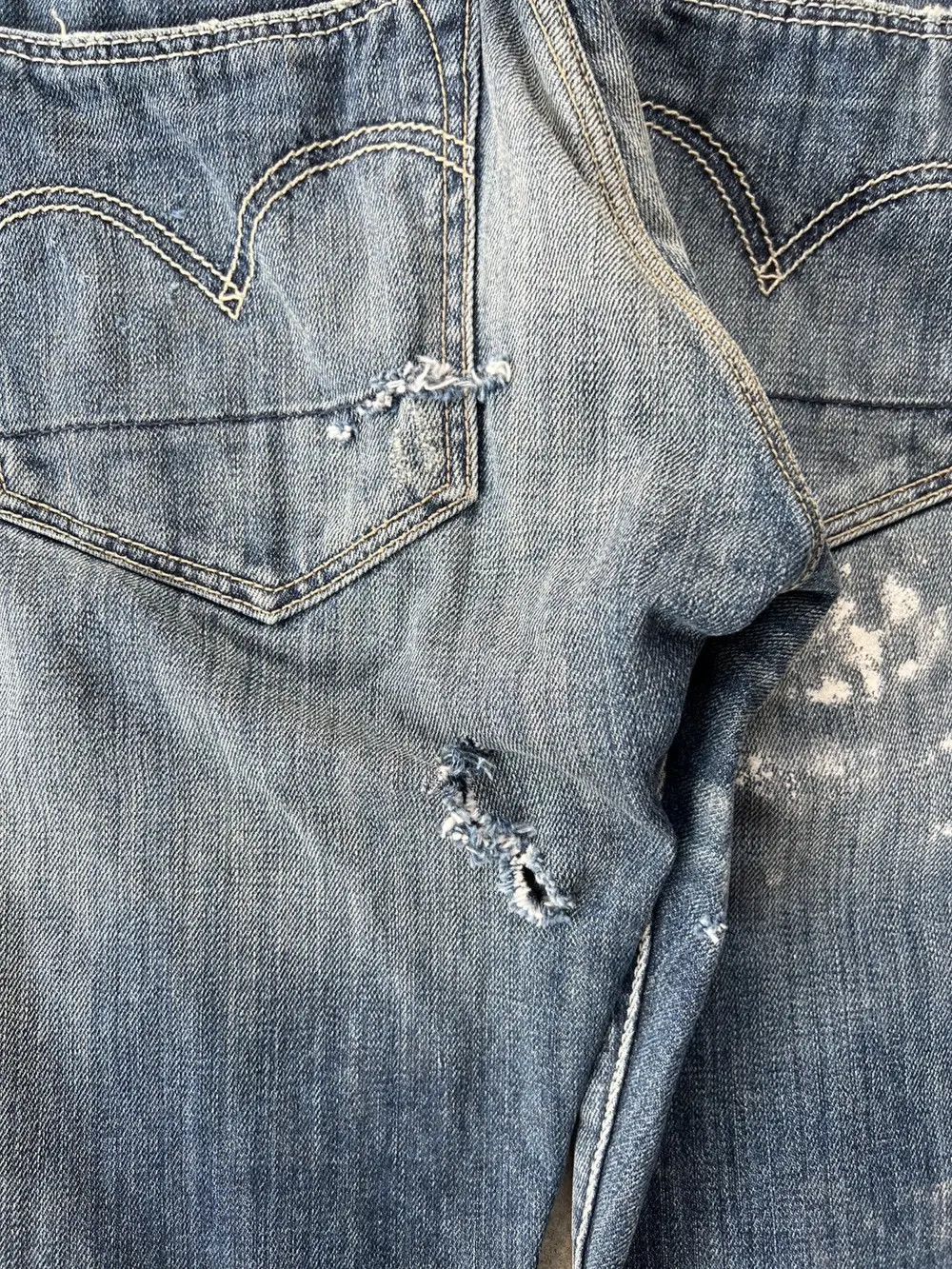 Levi's Vintage Clothing Thrashed Repaired Vintage Levi's 505 Slim Straight Pants Size US 29 - 11 Thumbnail