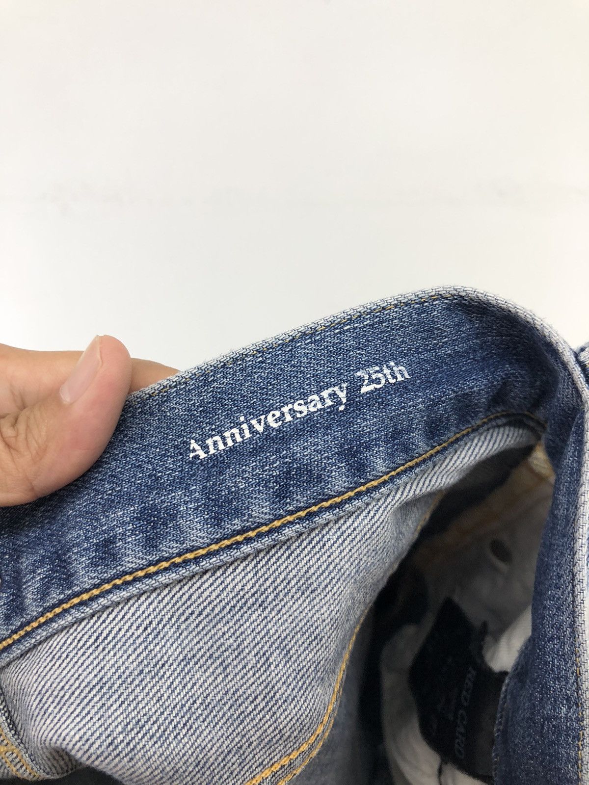 Japanese Brand Red Card Anniversary 25th Distressed Faded Blue Jeans Size US 28 / EU 44 - 18 Thumbnail