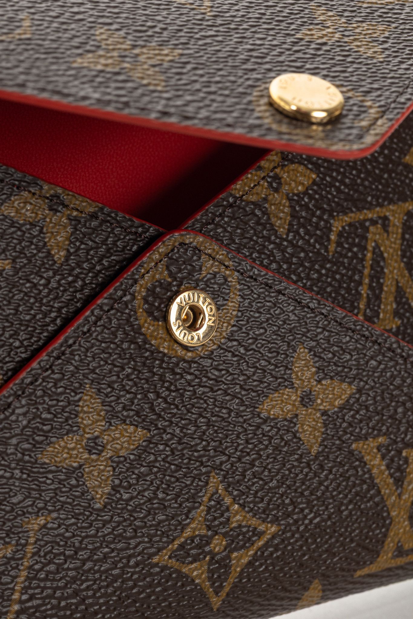 Louis Vuitton Louis Vuitton Kirigami Medium Monogram Canvas Pochette Size ONE SIZE - 7 Thumbnail