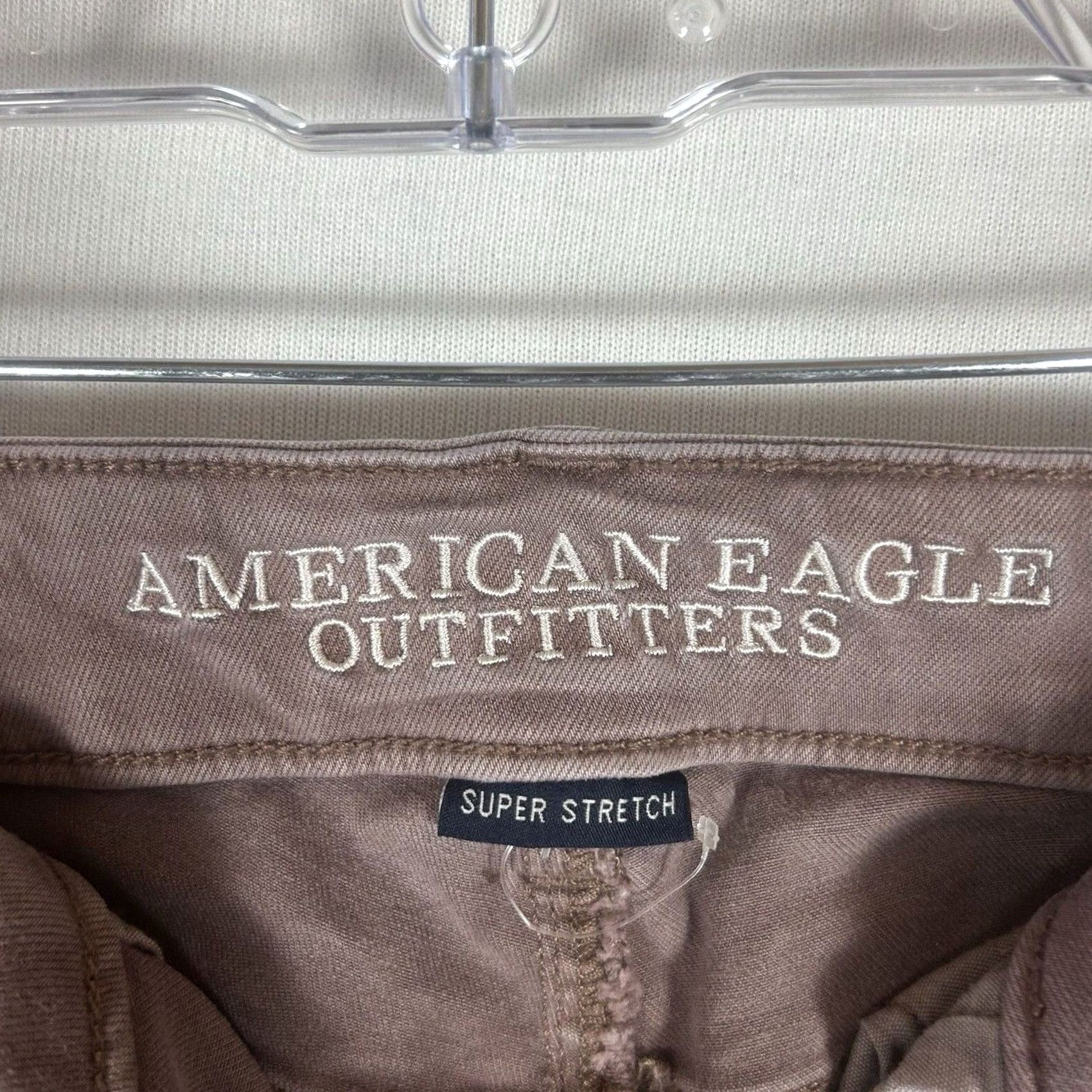 American Eagle Outfitters American Eagle Outfitters Super Stretch Midi Jean Shorts Womens 2 Maroon Red Size 26" / US 2 / IT 38 - 3 Thumbnail