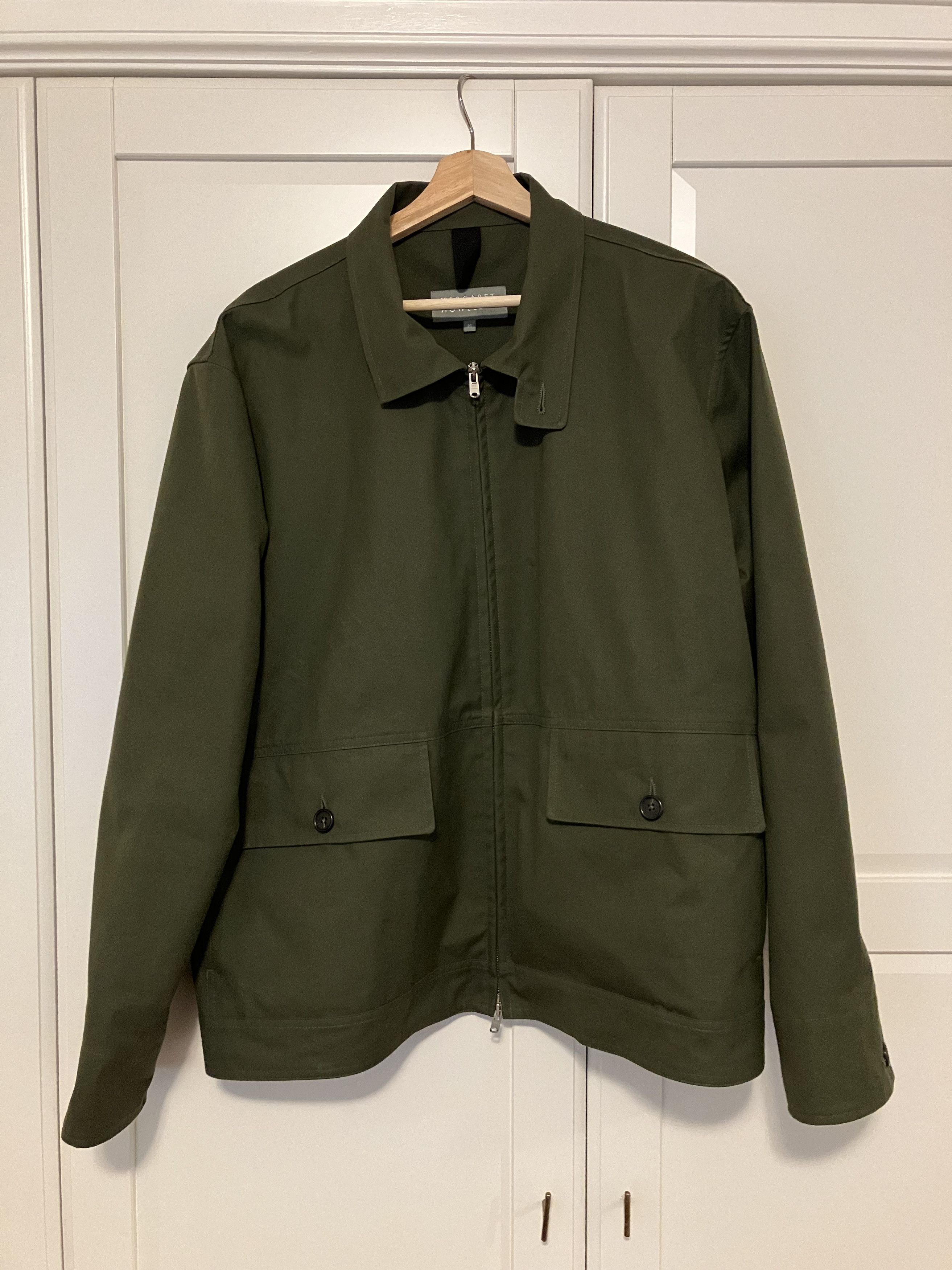Margaret Howell STAND COLLAR JACKET VENTILE COTTON CANVAS OLIVE 