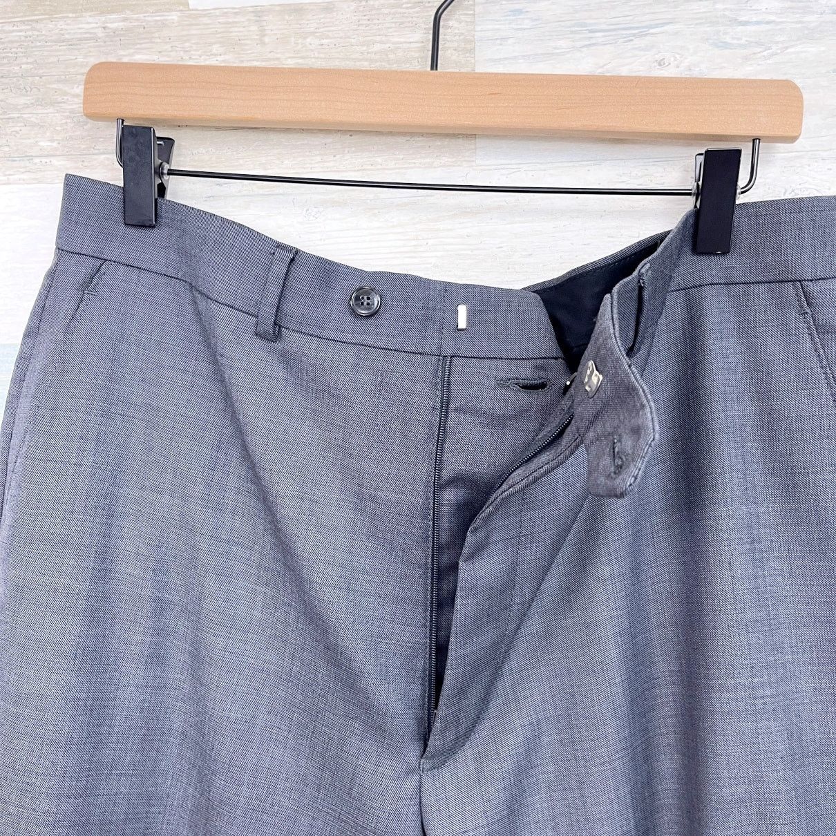 Jos. A. Bank Jos A Bank Travelers Tailored Fit Suit Gray Mens 41L Size 40L - 10 Thumbnail
