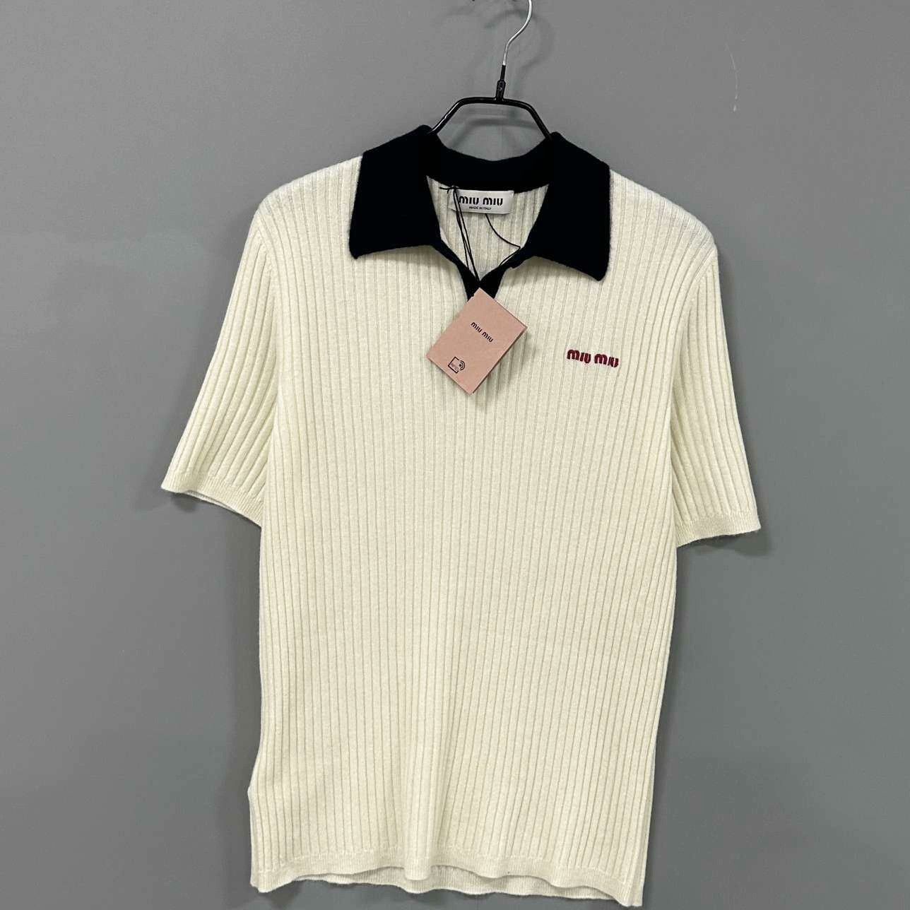 Miu Miu Miu Miu Retro Embroidered T-Shirt it_42 Women Size M / US 6-8 / IT 42-44 - 1 Thumbnail