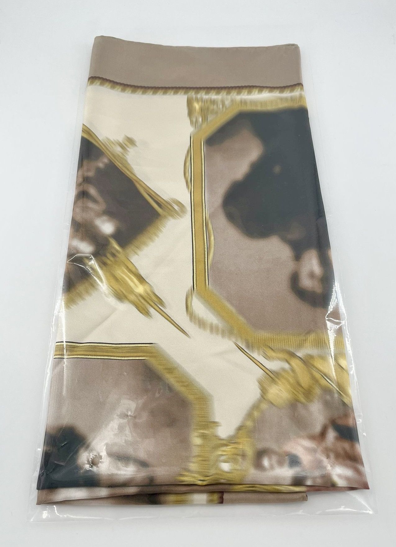 Burberry Very refined stole Burberry Size ONE SIZE - 14 Thumbnail