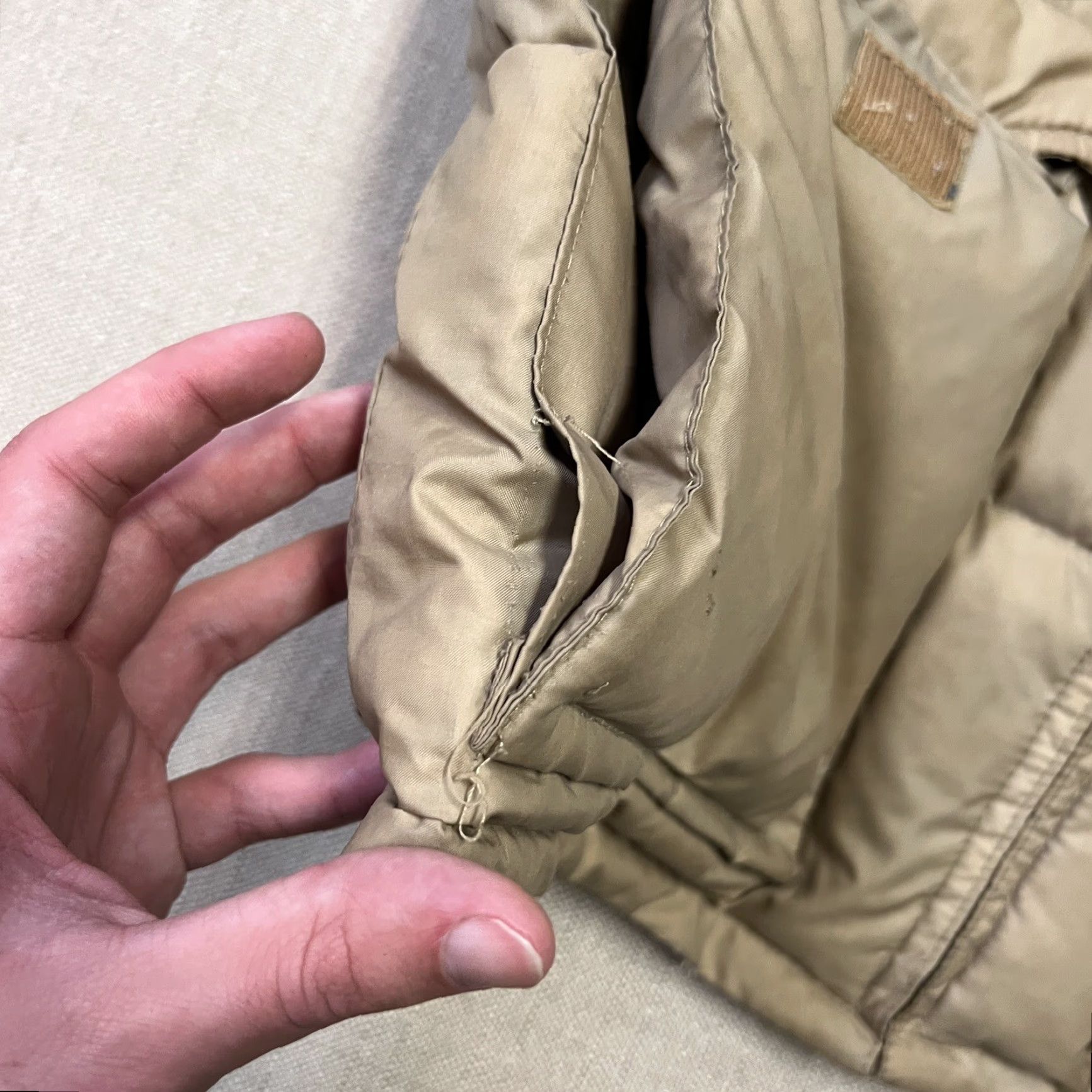 Vintage VINTAGE Ski Daddle Puffer Jacket Mens XL 60s 70s Snow Down Zip Up Beige Nylon Softshell Quilted Zipper Down Jacket Casual Skiing Front Zip Mid-Length Size US XL / EU 56 / 4 - 7 Thumbnail