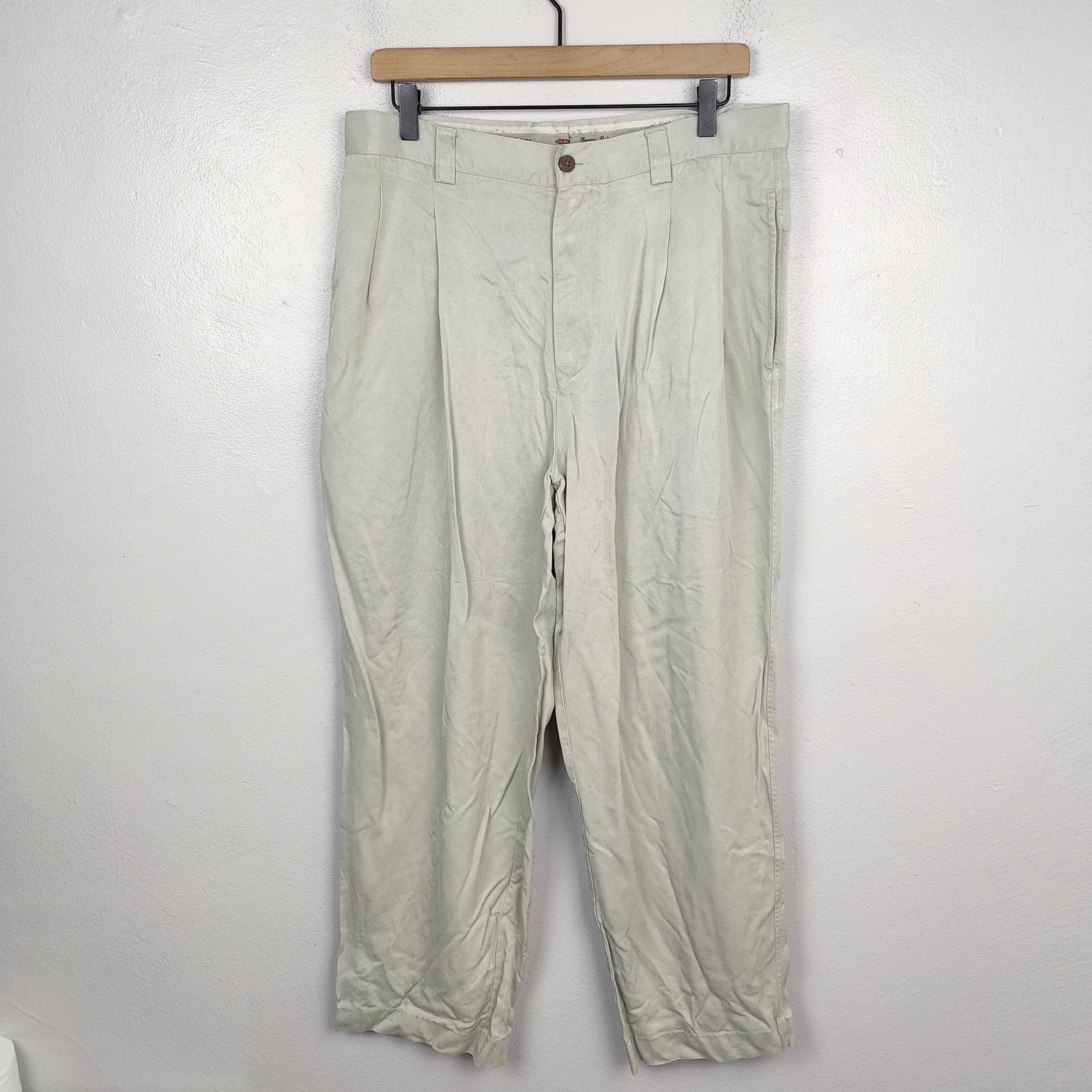 Tommy Bahama Tommy Bahama Silk Pants Mens 34 Light Beige Pleated Casual Size US 34 / EU 50 - 1 Thumbnail