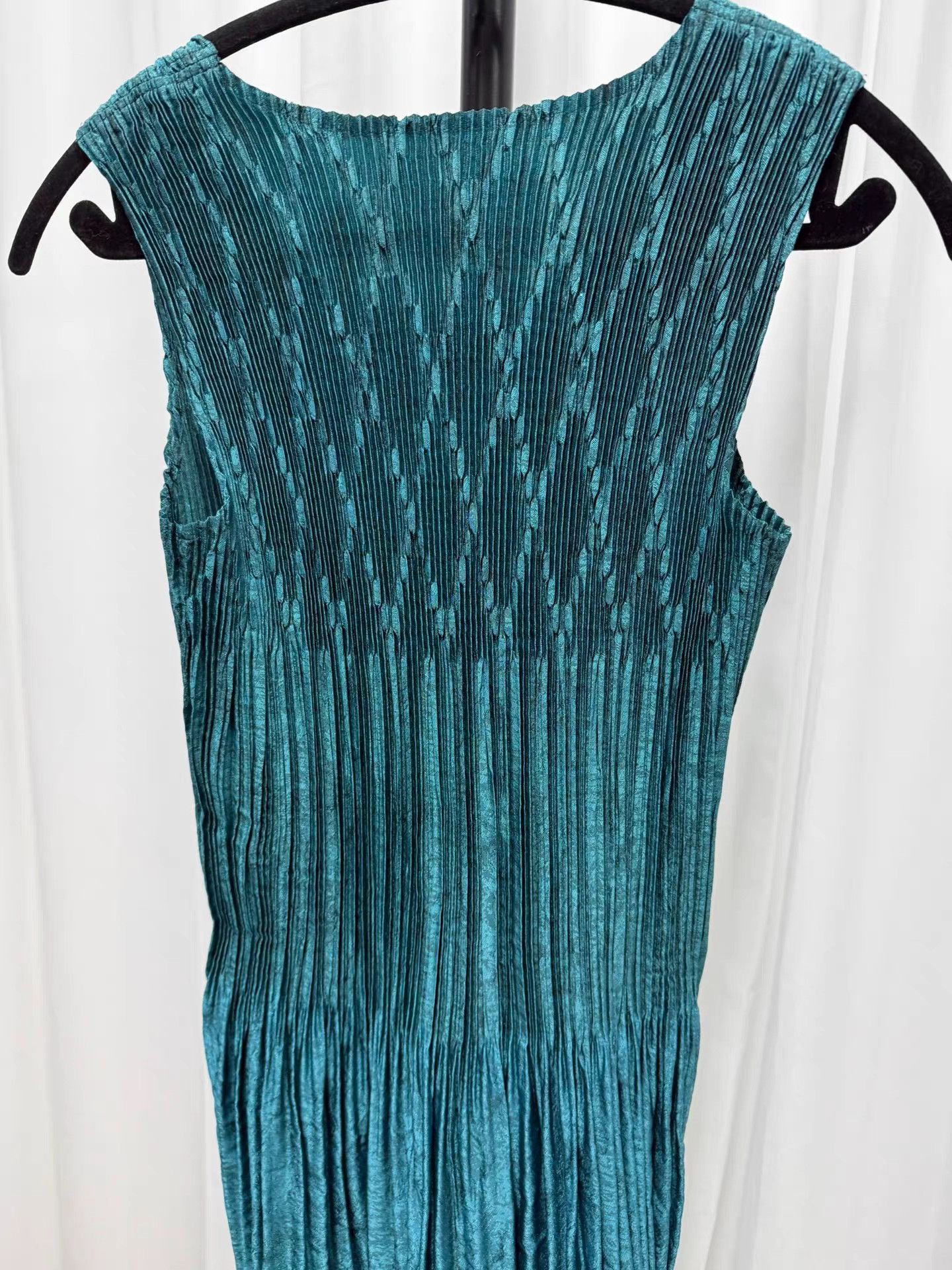 Issey Miyake Issey Miyake Mainline Metallic Sheen Pleated Dress K20 Size S / US 4 / IT 40 - 5 Thumbnail