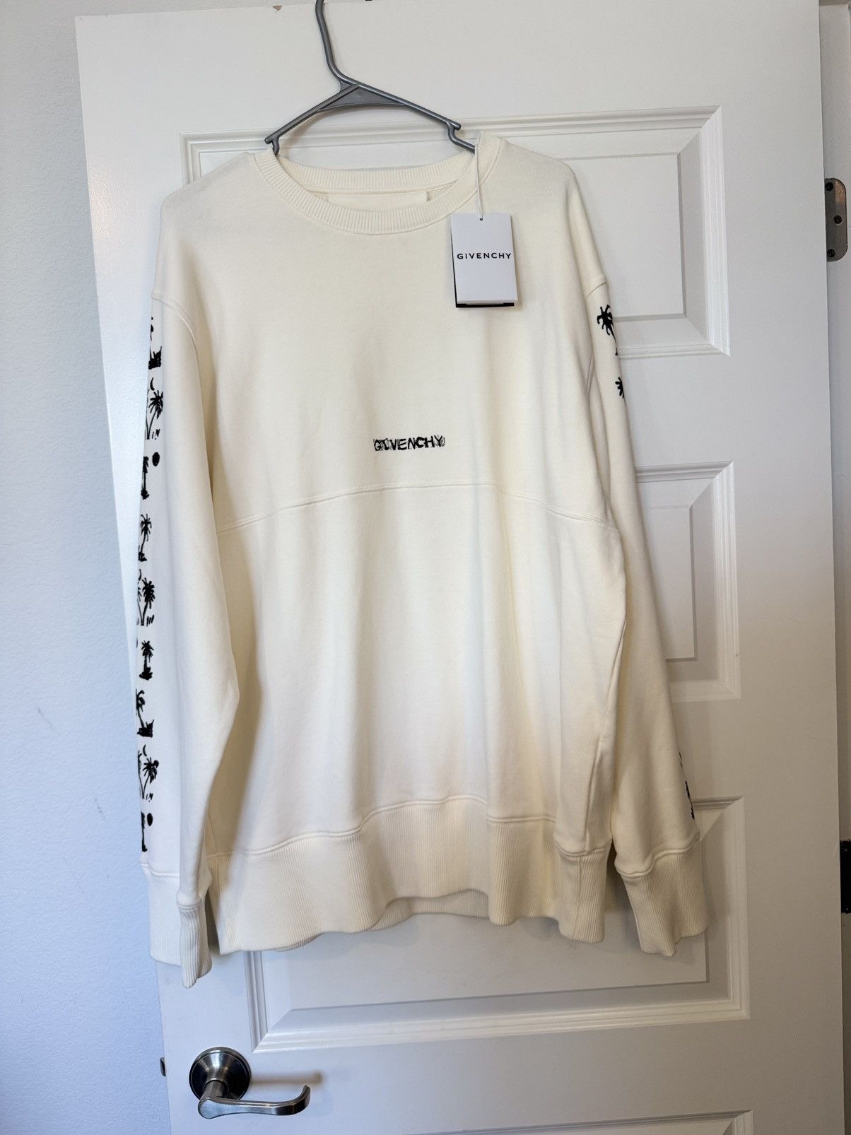 Givenchy Palm Tree Long Sleeve Crewneck. Size US M / EU 48-50 / 2 - 1 Thumbnail