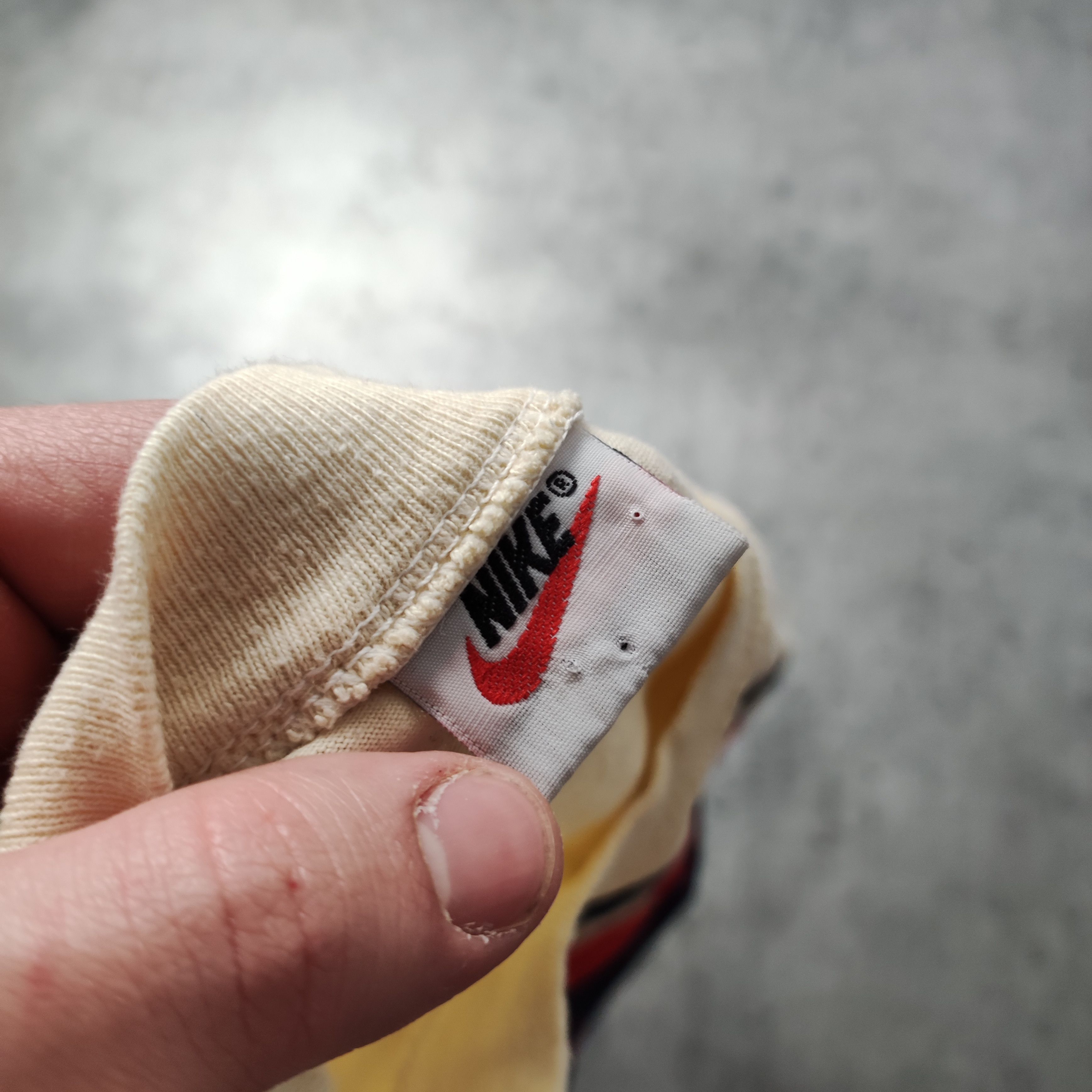 Nike × Vintage Vintage RARE 90s Nike Spelout Embroidere Logo Tee Size US M / EU 48-50 / 2 - 6 Thumbnail