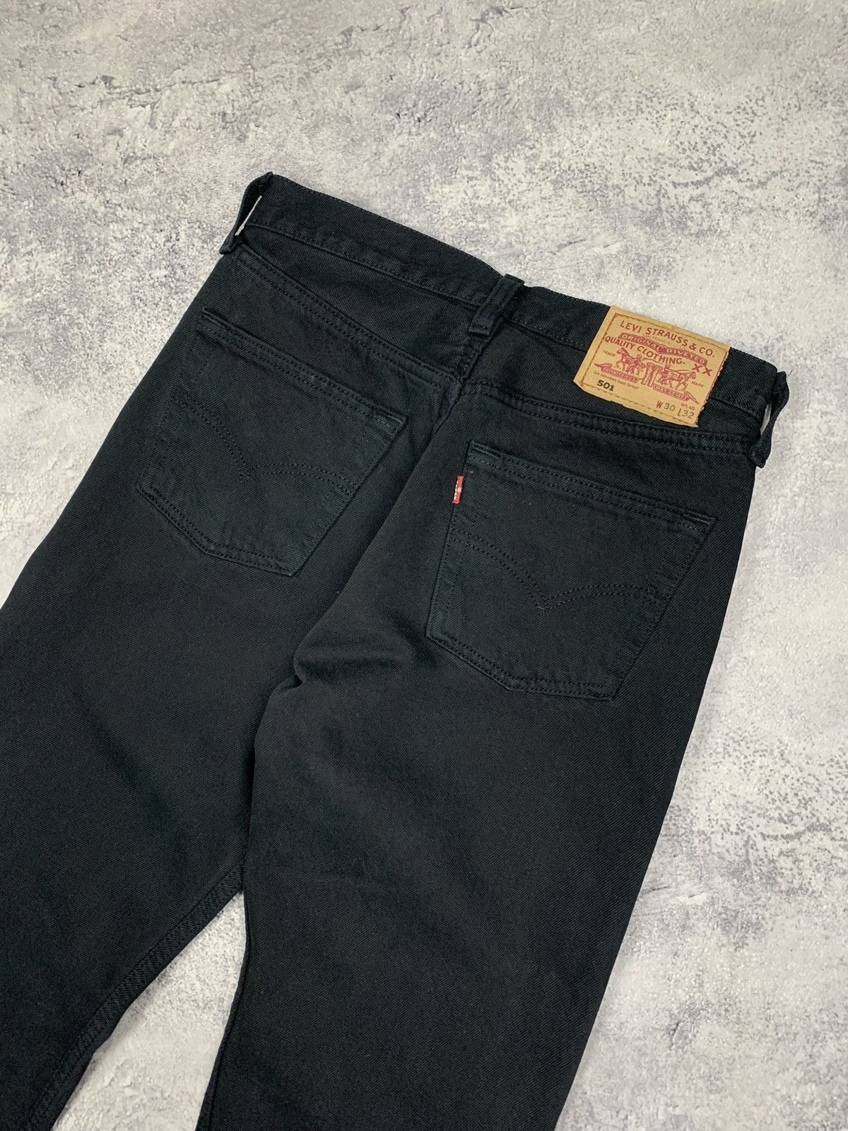 Levi's Levi’s 501 Men’s Black Straight Leg Jeans Size W30 L32 Y2K Size US 30 / EU 46 - 3 Thumbnail