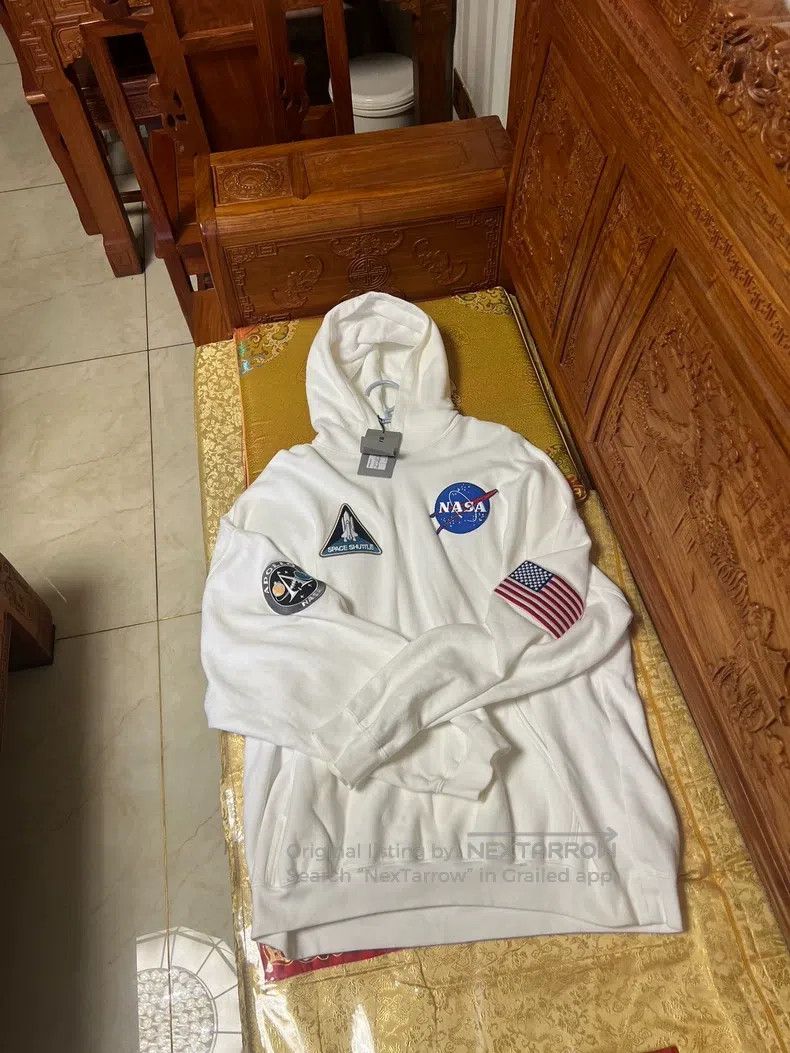 Balenciaga Balenciaga hoodie Size US XXS / EU 40 - 1 Thumbnail