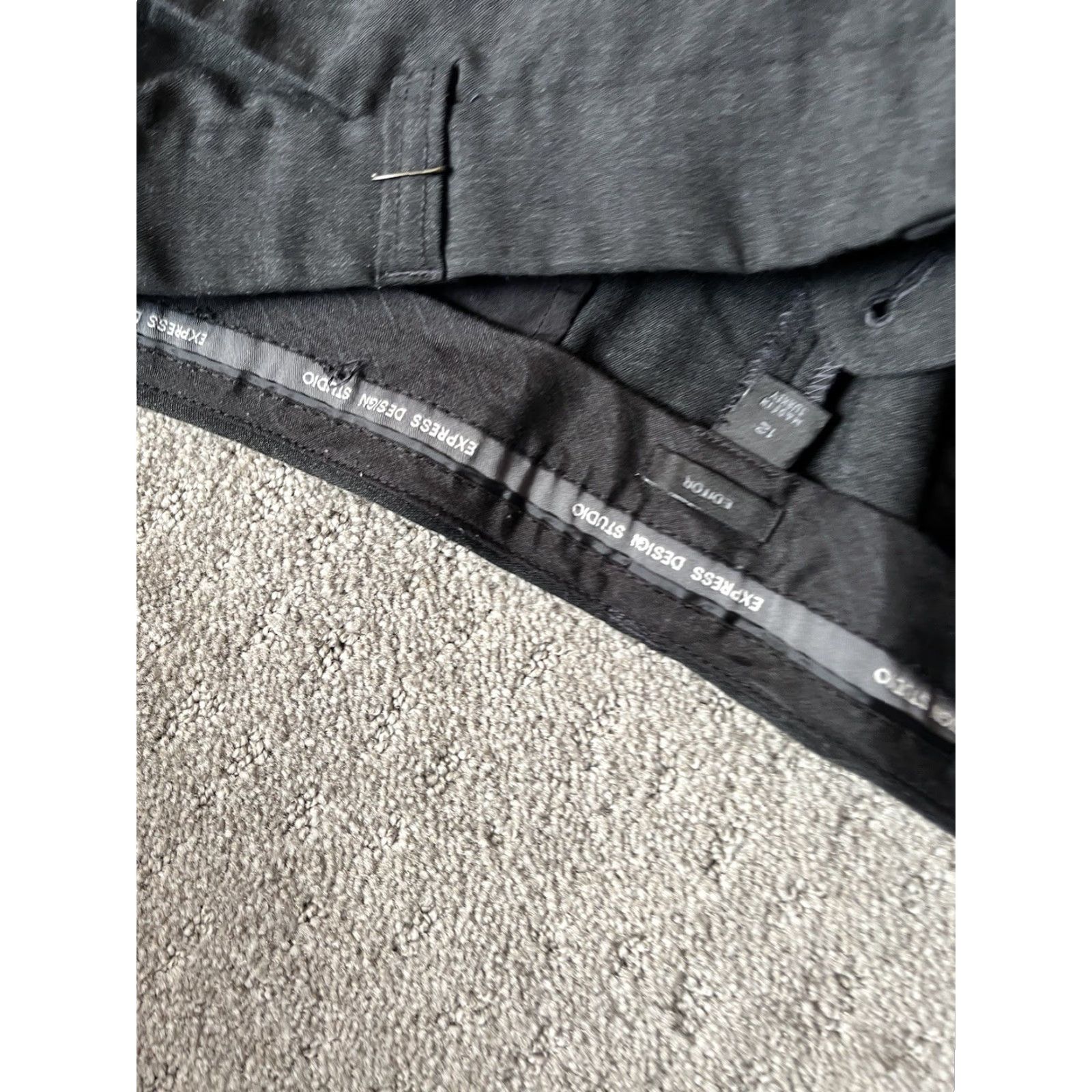 Express Express Editor Relaxed Trouser Pants Women’s Size 12 Black Mid Rise Work Career Size 34" / US 12 / IT 48 - 5 Thumbnail