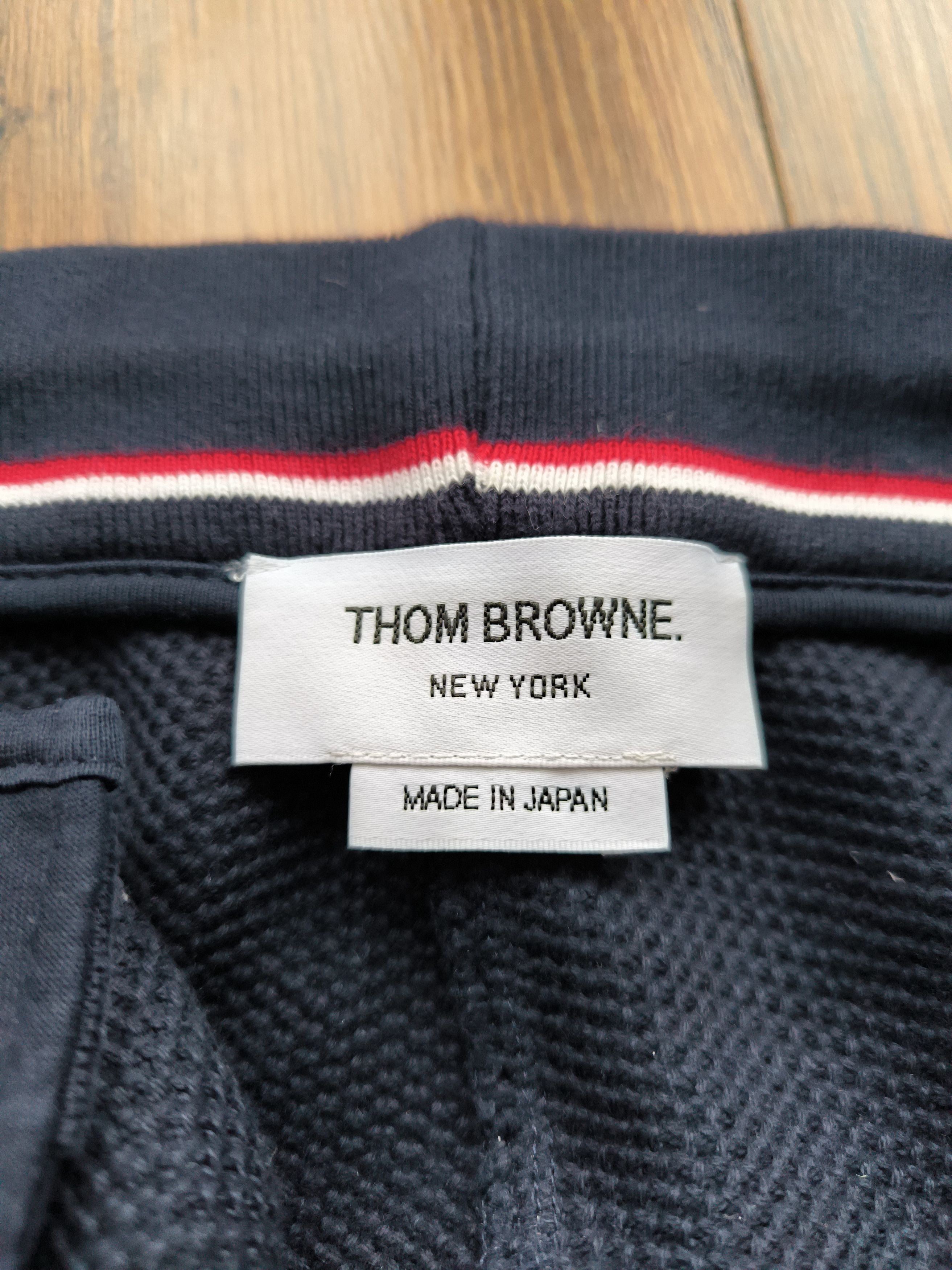 Thom Browne Thom Browne Navy Joggers, size 3 0-6, good condition plus Size US 34 / EU 50 - 6 Thumbnail