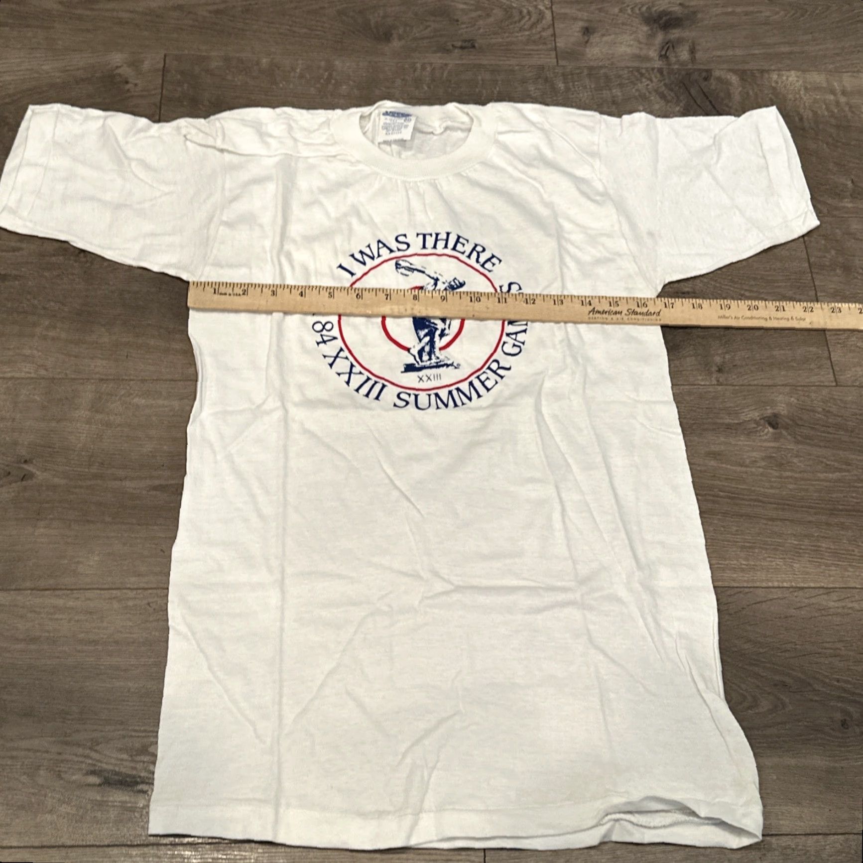 Levi's VINTAGE Levi's 1984 Summer Games T-Shirt Medium White Graphic Print Retro Sports Men Size US M / EU 48-50 / 2 - 5 Thumbnail
