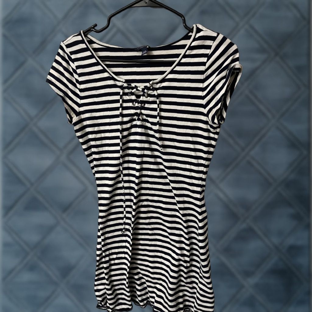 Aeropostale Aeropostale Women's Large Navy Striped Midi Dress - Shift Style, Round Neck, Short Sleeve, Casual, Floral Theme Size 36" / US 14 / IT 50 - 1 Thumbnail