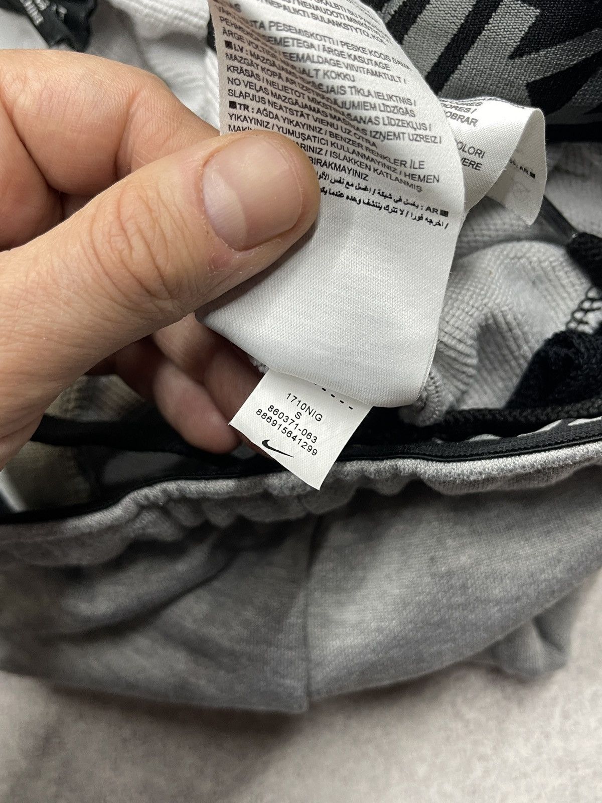 Nike × Nike ACG Mens Nike Dri Fit Sweatpants Grey Drill Y2K TECH ACG Size S Size US 30 / EU 46 - 9 Thumbnail