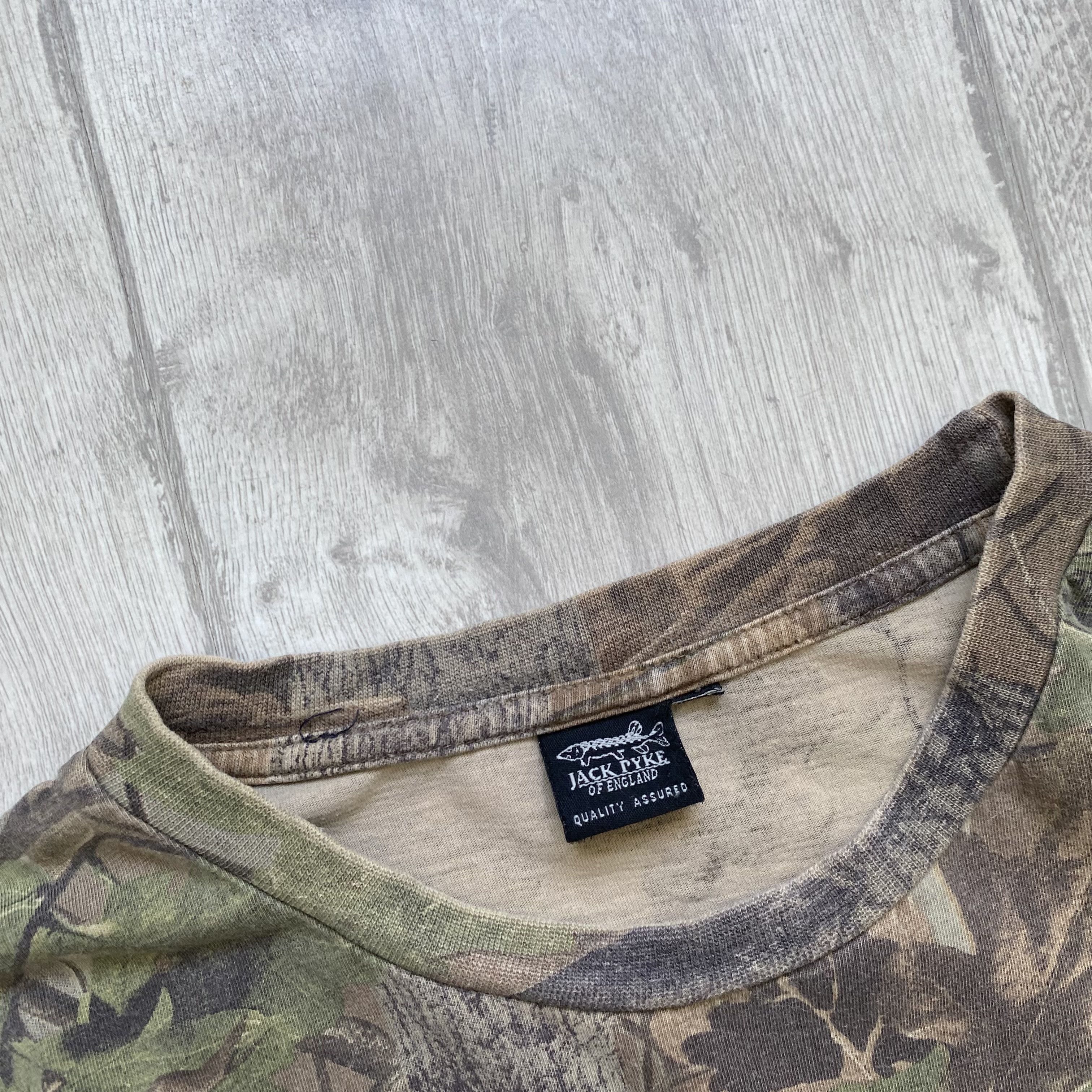 Realtree Vintage 90s Carhartt Style Realltree tee Y2K Mossy Oaks Size US L / EU 52-54 / 3 - 5 Thumbnail