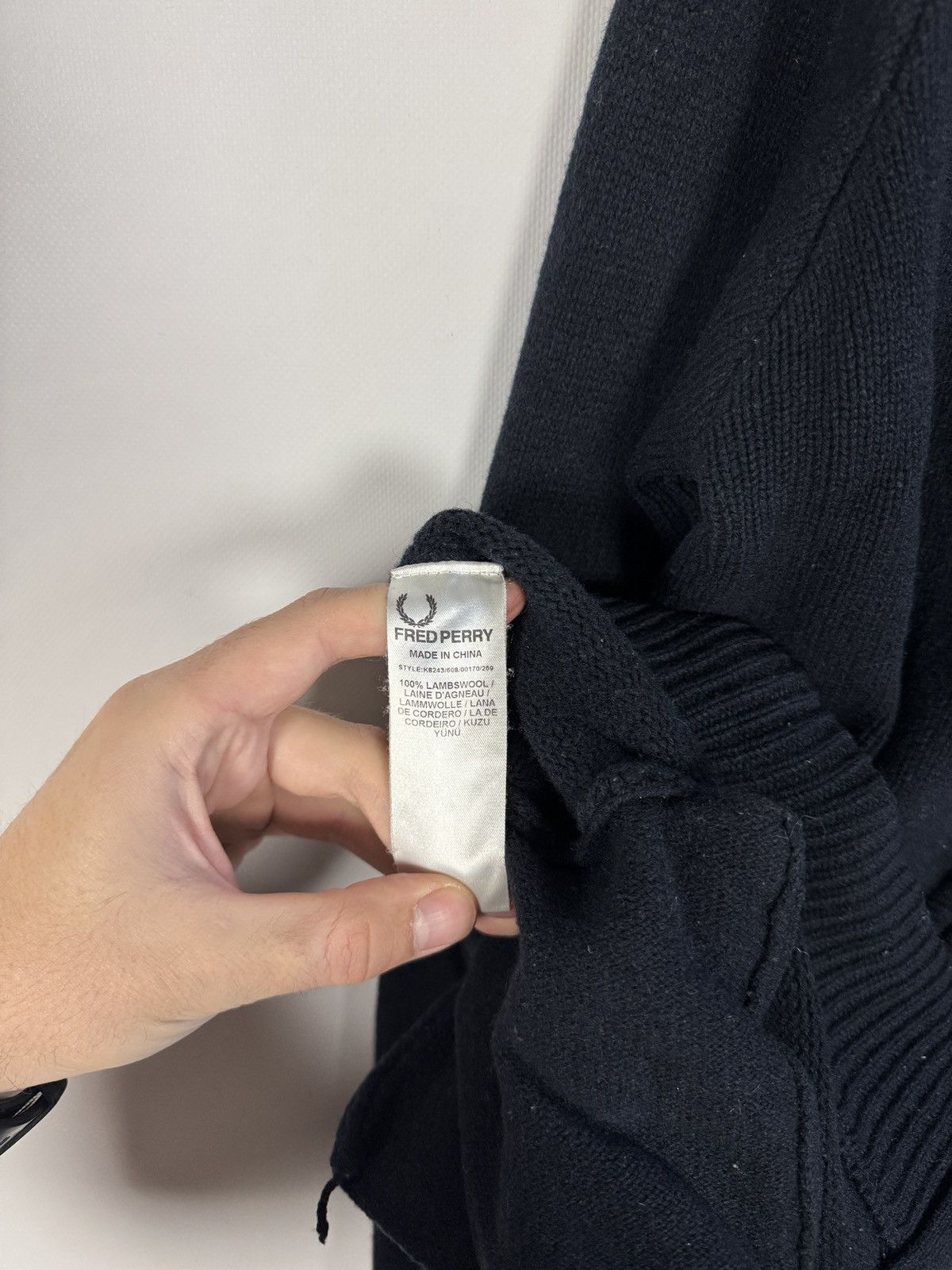 Fred Perry Me’ns Fred Perry 100% Lambs Wool Full Zip Sweater Size M Size US M / EU 48-50 / 2 - 8 Thumbnail