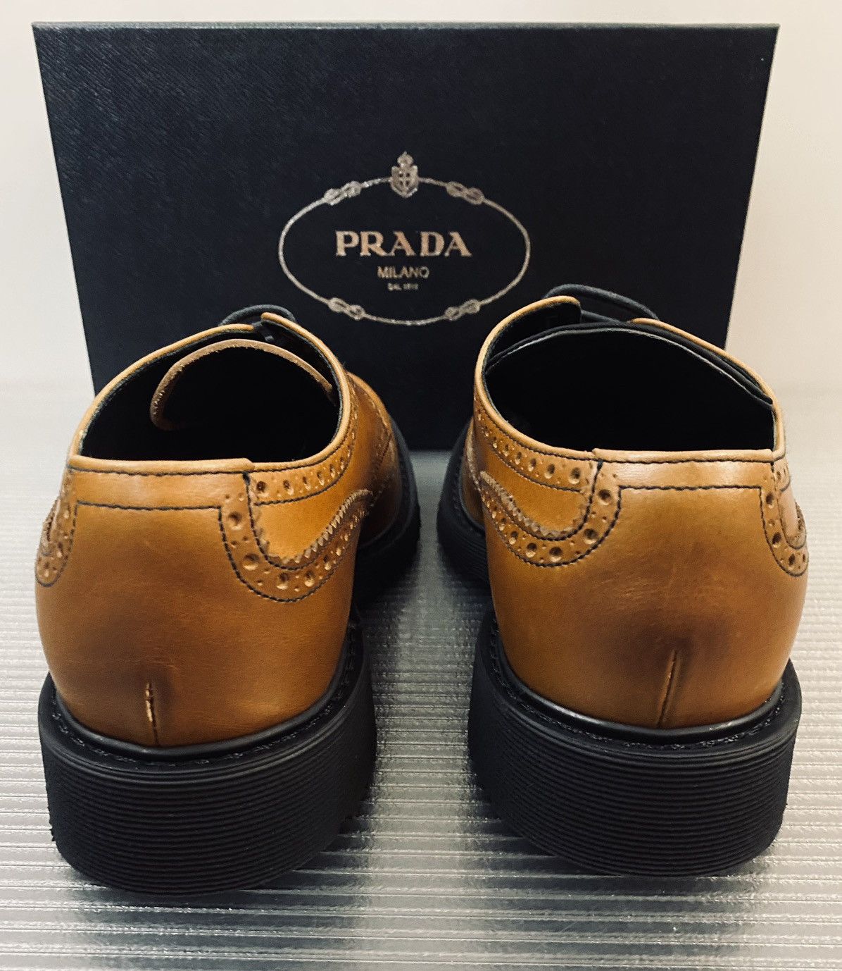 Prada Prada 🇮🇹 brown pull up comfort sole brogue 7 UK NEW Size US 8 / EU 41 - 11 Thumbnail