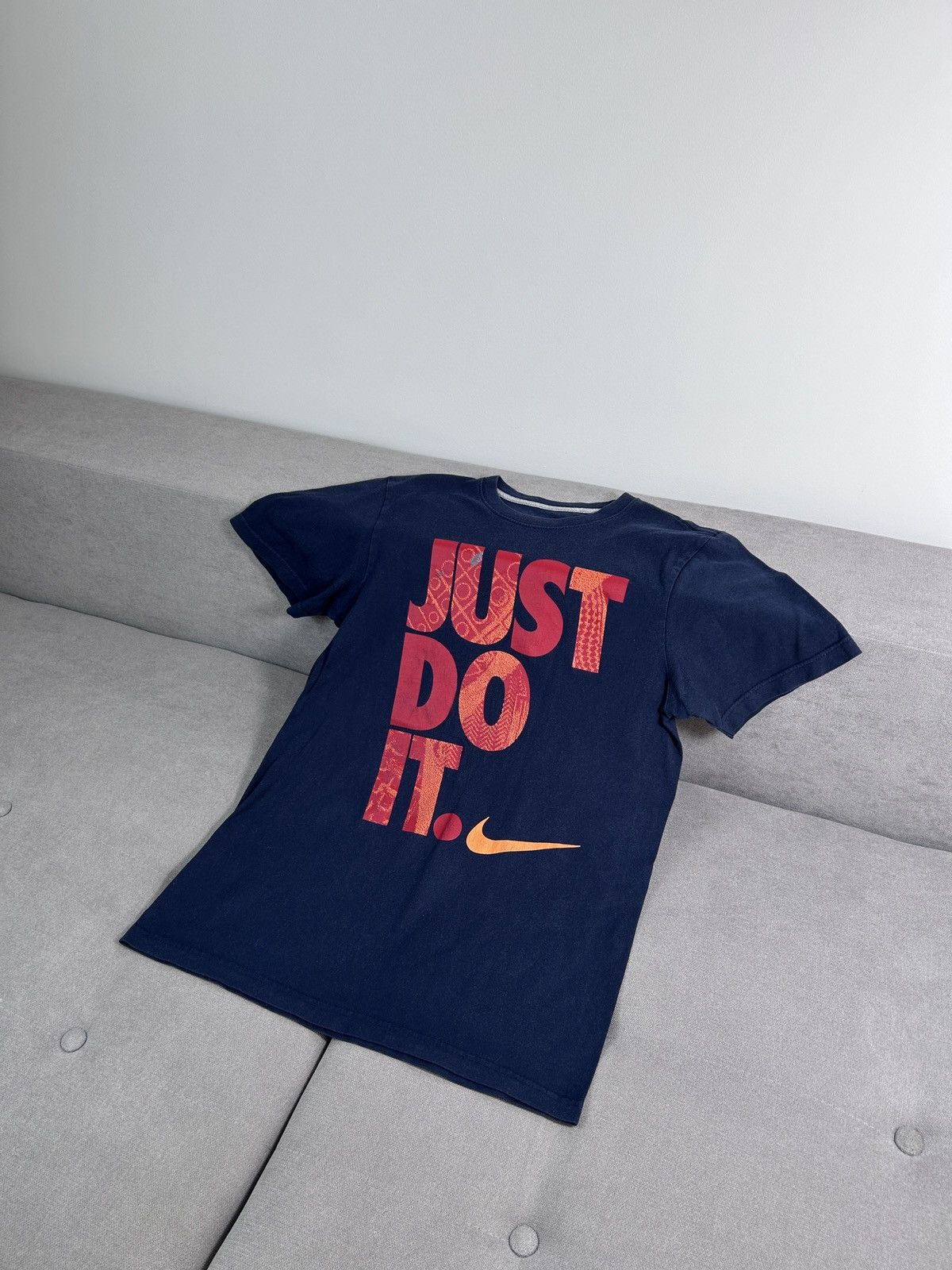 Nike × Vintage Nike Just Do It Tee Size US S / EU 44-46 / 1 - 1 Thumbnail