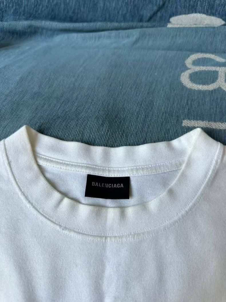 Balenciaga Balenciaga Graffiti short sleeves Size US S / EU 44-46 / 1 - 3 Thumbnail