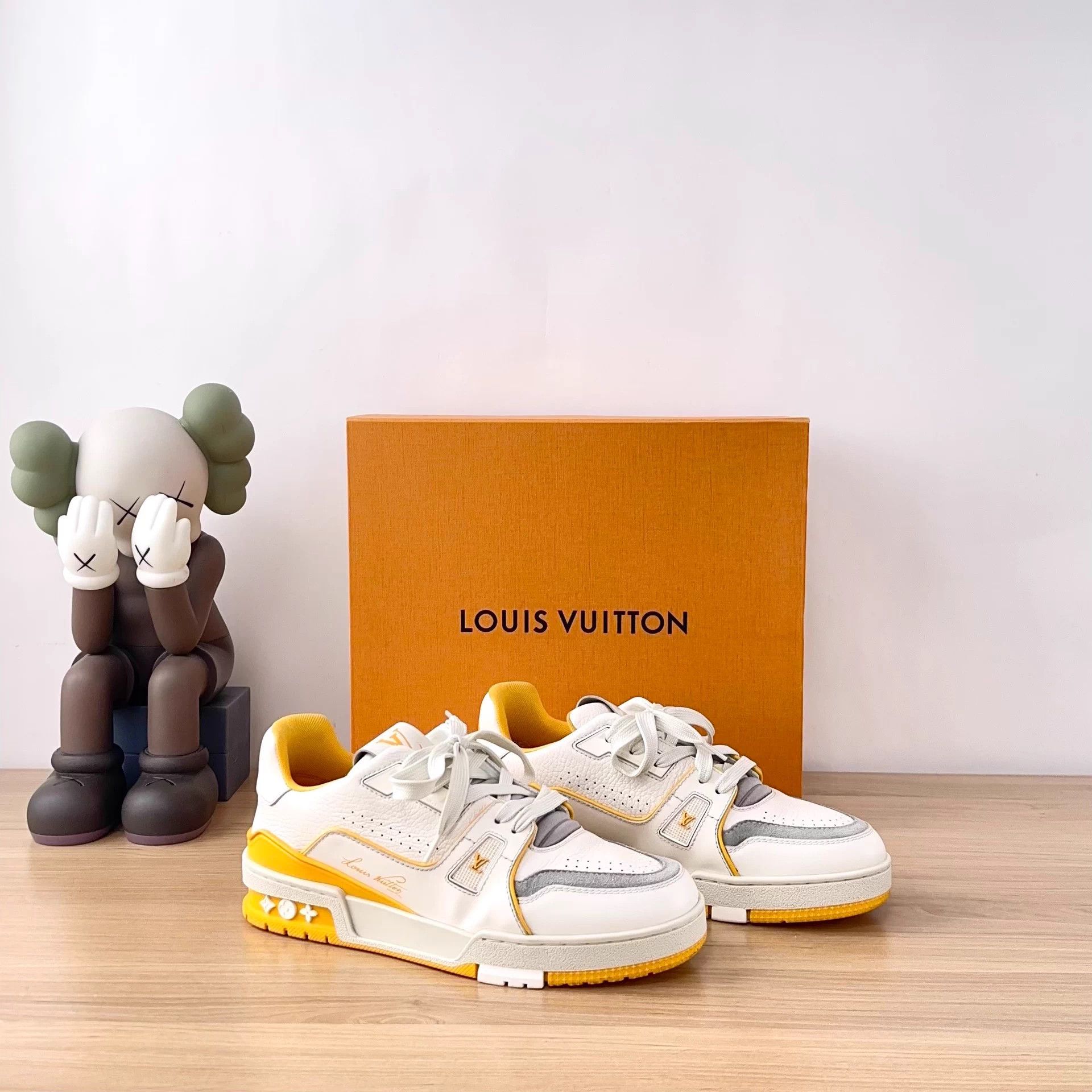 Louis Vuitton LV Trainer 37.5 Size US 6.5 / IT 36.5 - 2 Thumbnail