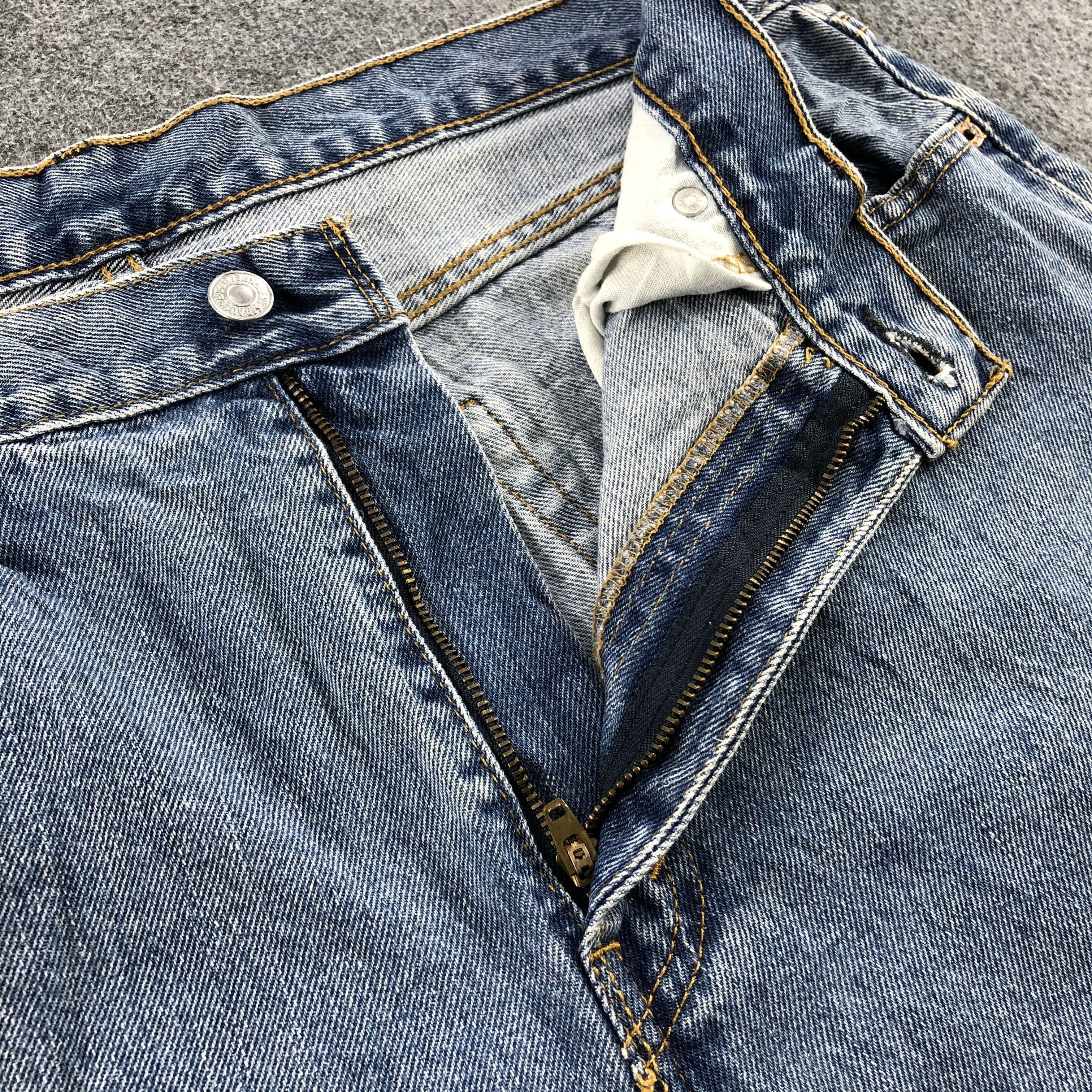 Levi's Light Wash Vintage Levis 505 Jeans-J1190 Size US 37 - 7 Thumbnail