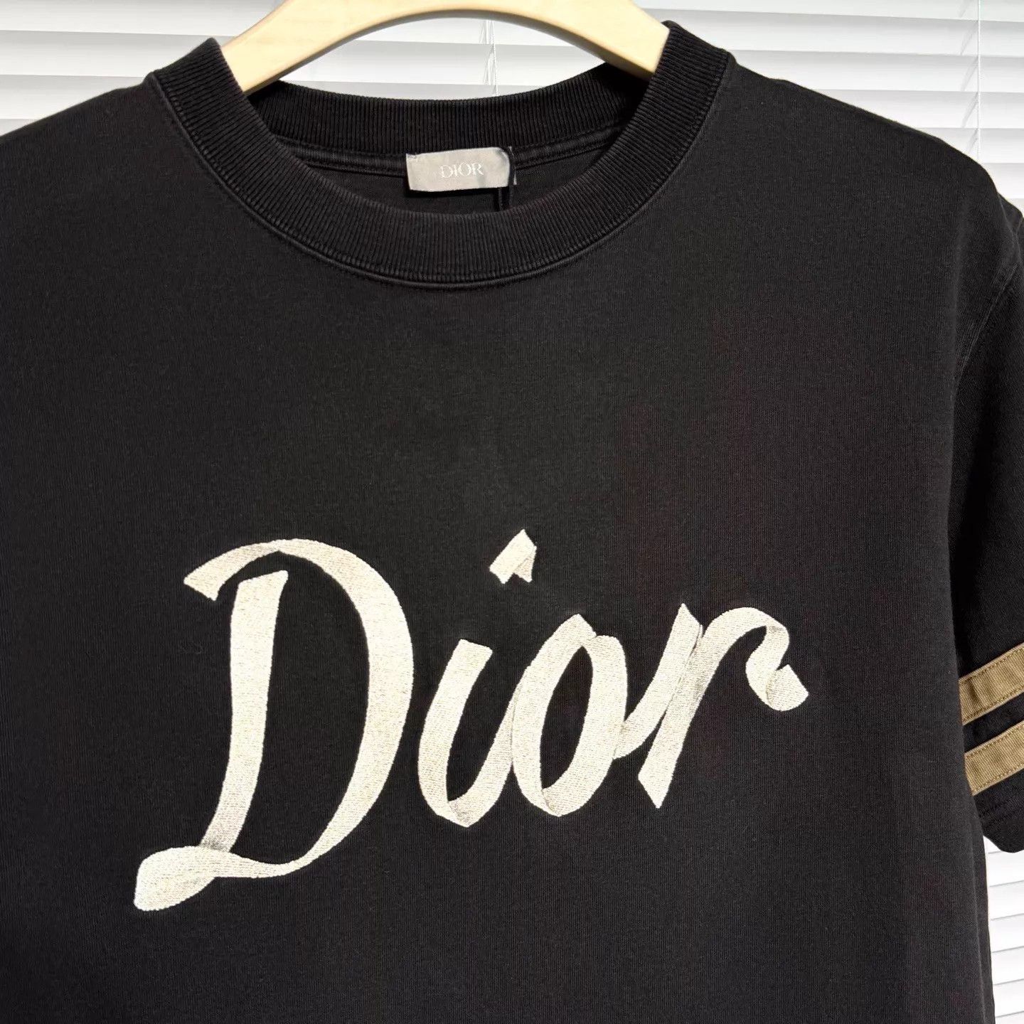 Dior DIOR Deep Brown Striped T-Shirt Ribbon Embroidery Ribbed Neck S Size S / US 4 / IT 40 - 3 Thumbnail
