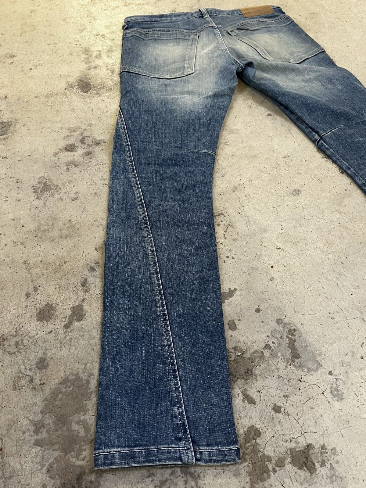 Japanese Brand Distressed And A Japan Denim Size US 32 / EU 48 - 7 Thumbnail