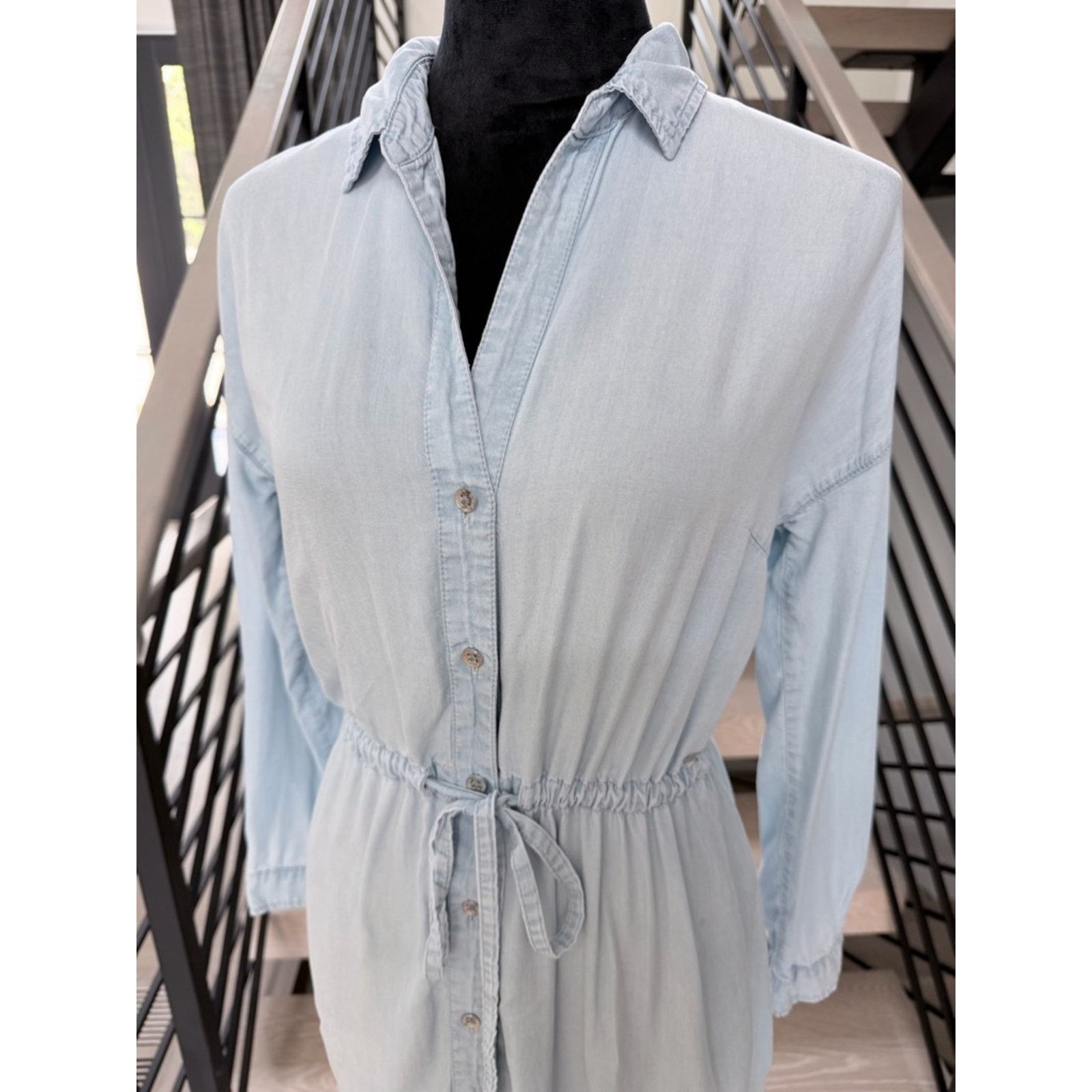 Guess Guess Y2K Long Sleeve Light Blue Button-Front Shirt Dress XS Size XS / US 0-2 / IT 36-38 - 4 Thumbnail